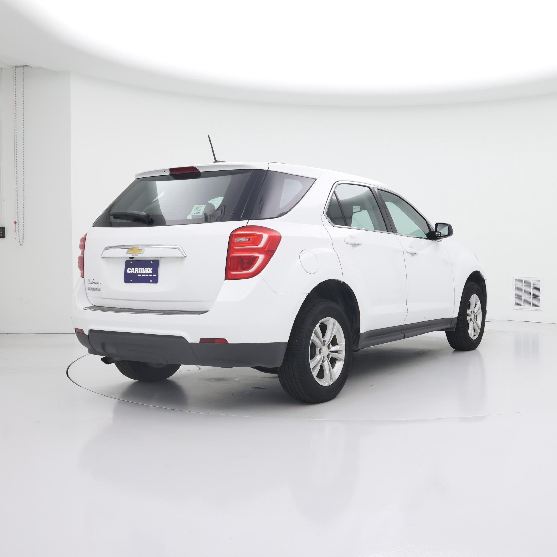 Thumbnail: 2017 Chevrolet Equinox - 8