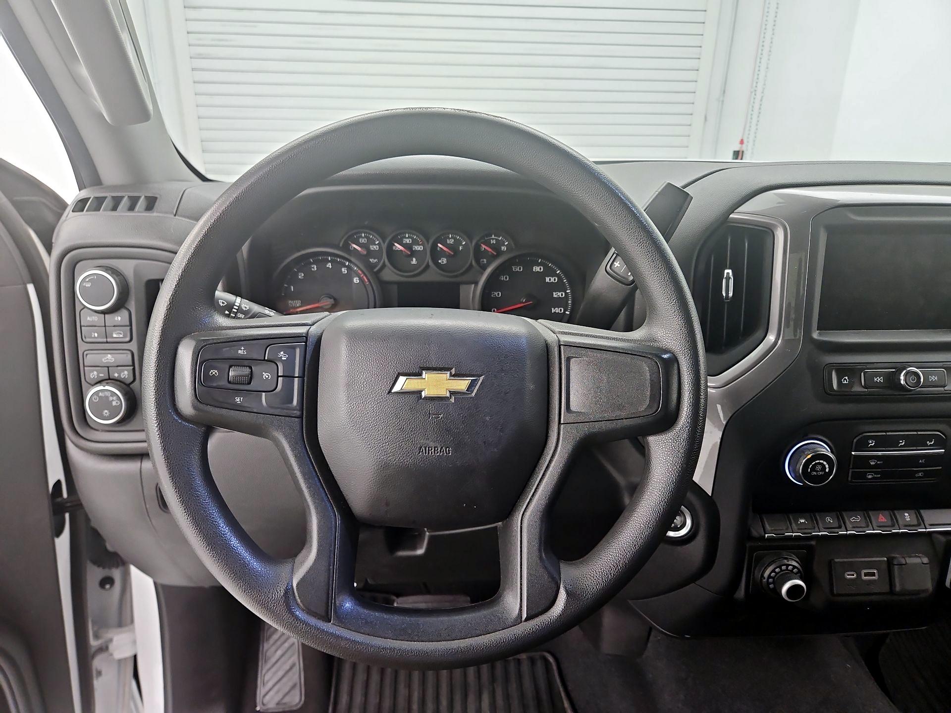 Thumbnail: 2022 Chevrolet Silverado 1500 - 10