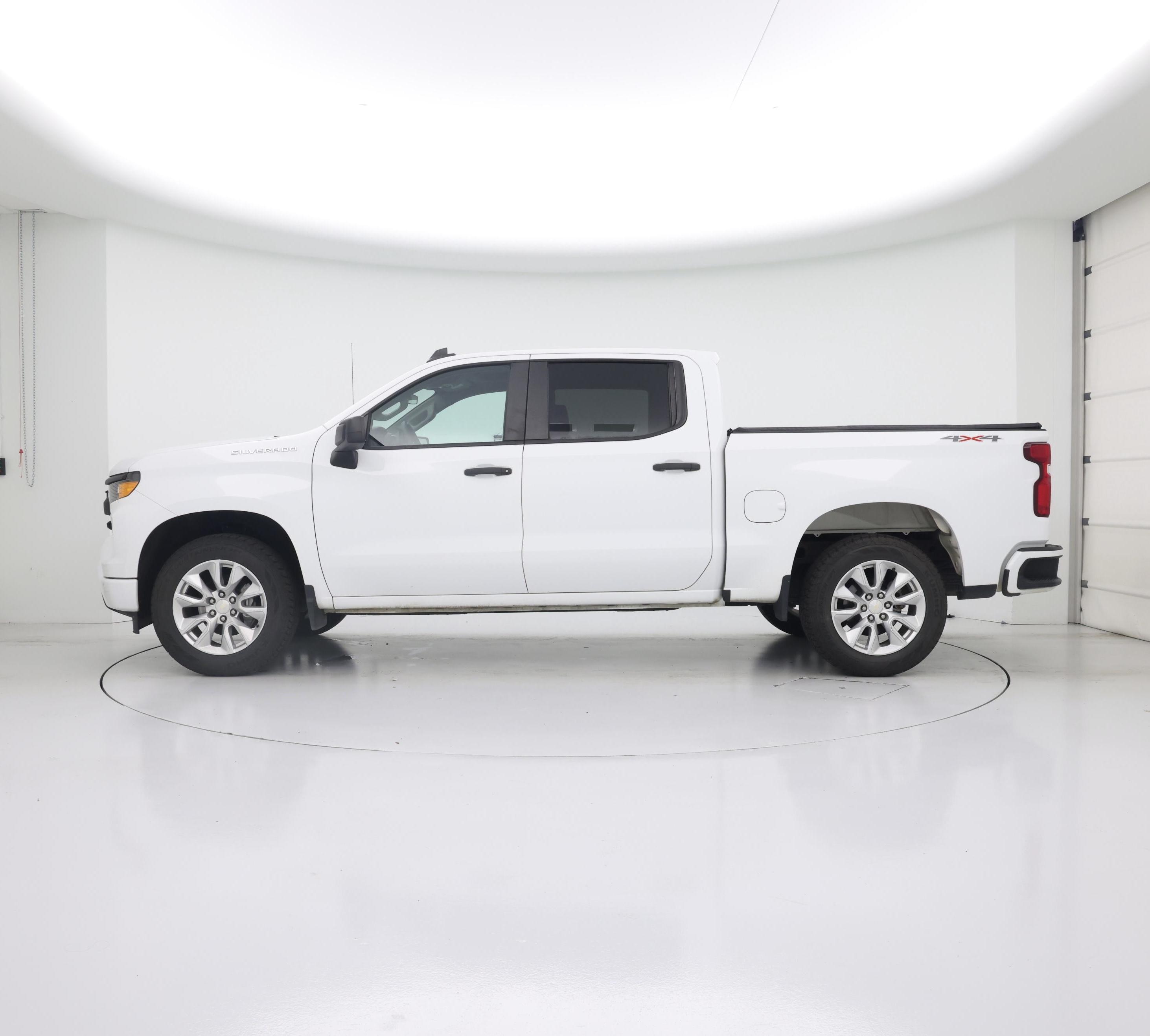 Thumbnail: 2022 Chevrolet Silverado 1500 - 3