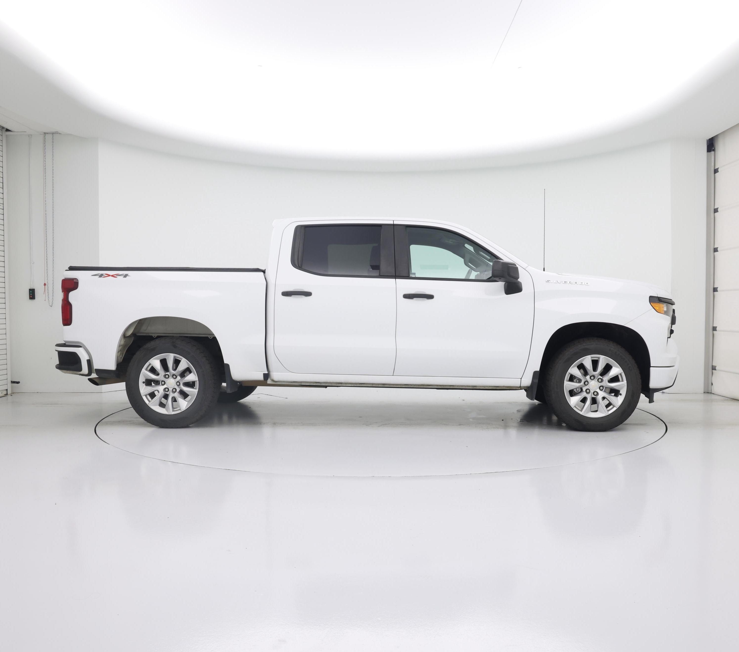Thumbnail: 2022 Chevrolet Silverado 1500 - 7