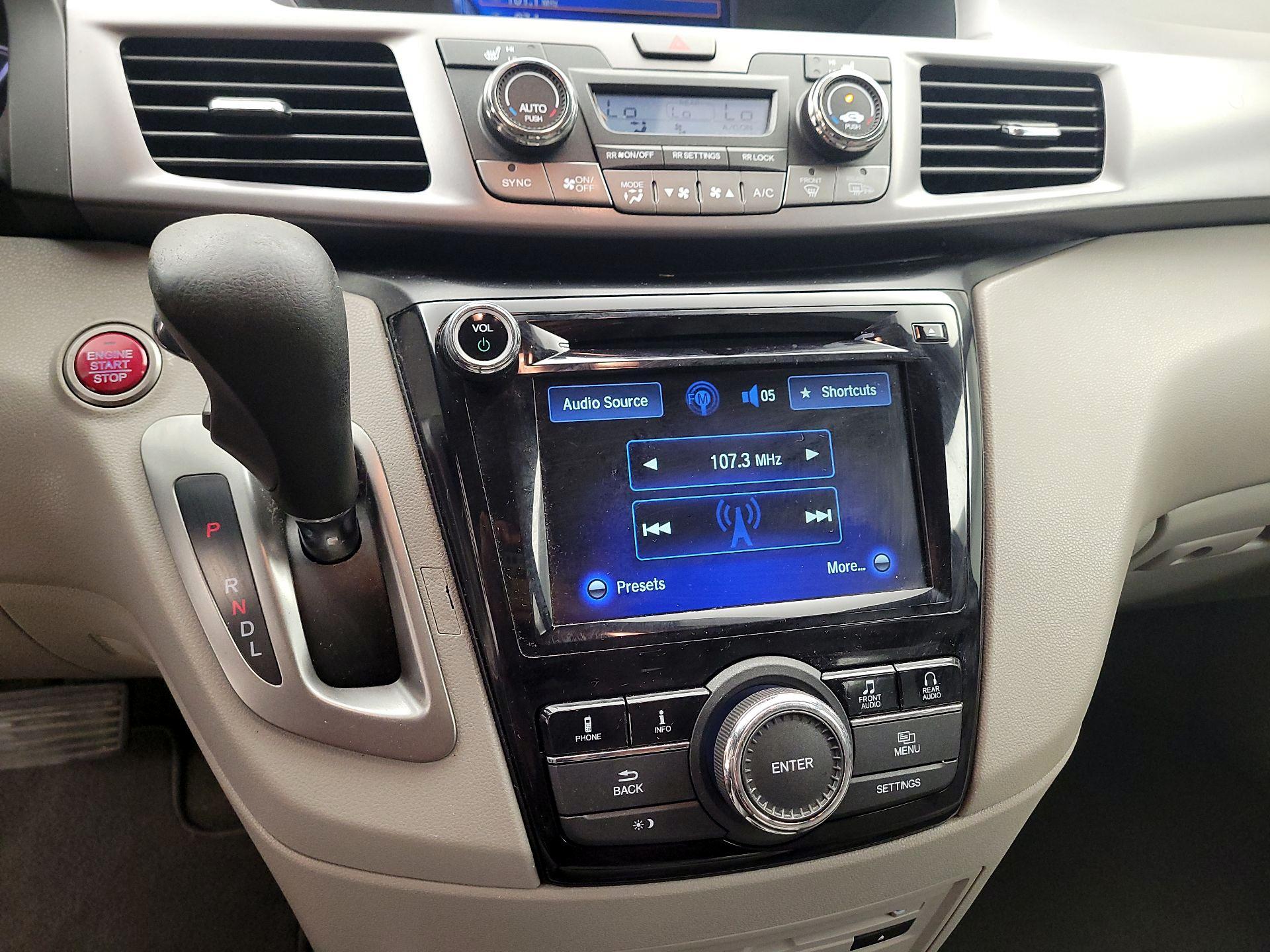 Thumbnail: 2014 Honda Odyssey - 15