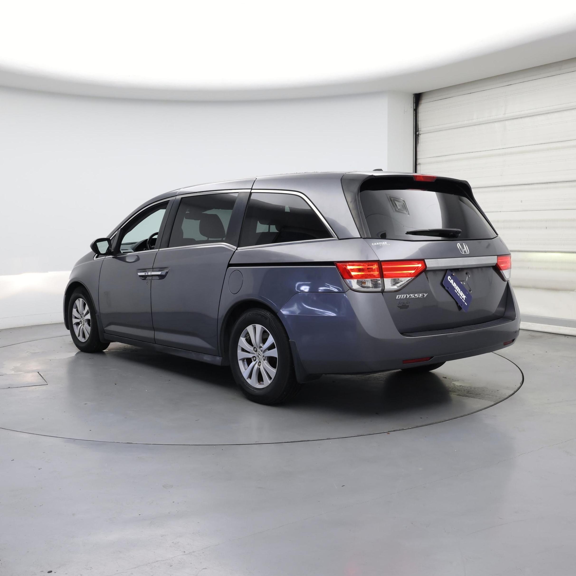 Thumbnail: 2014 Honda Odyssey - 2