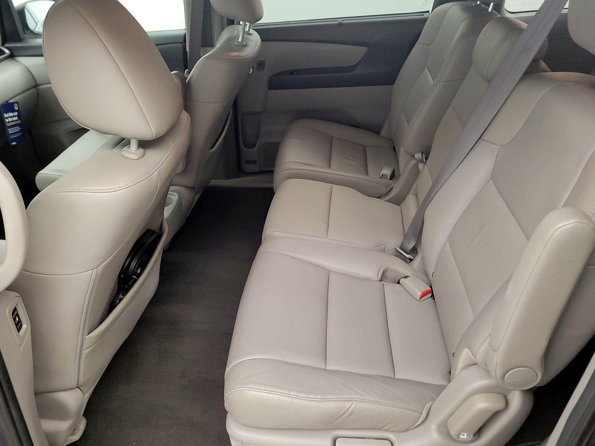 Thumbnail: 2014 Honda Odyssey - 20