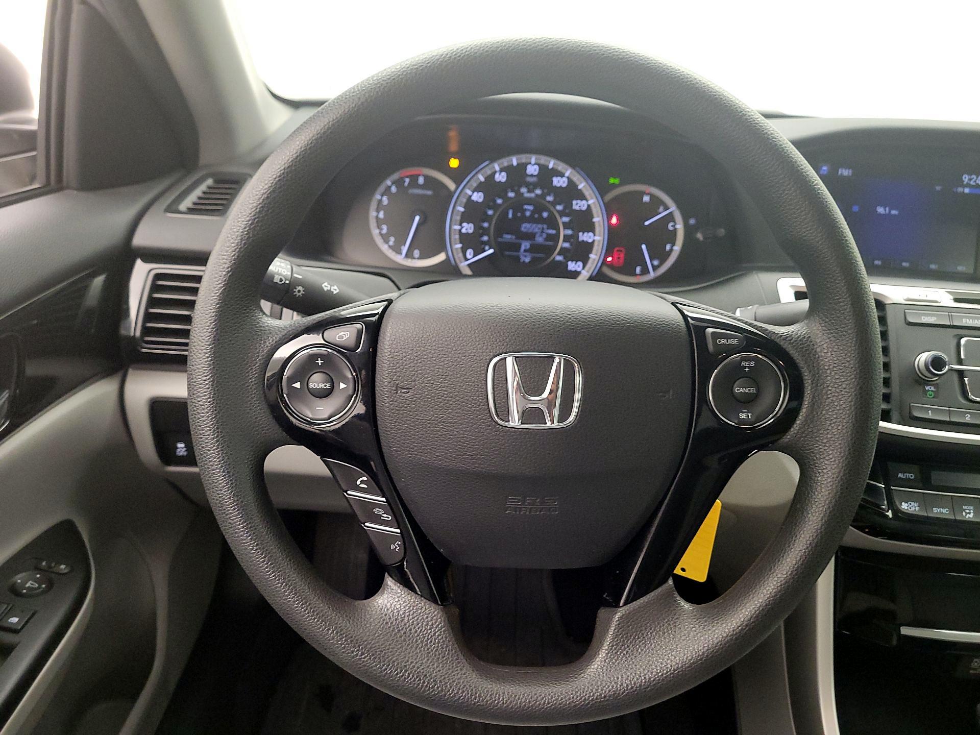 Thumbnail: 2016 Honda Accord - 10