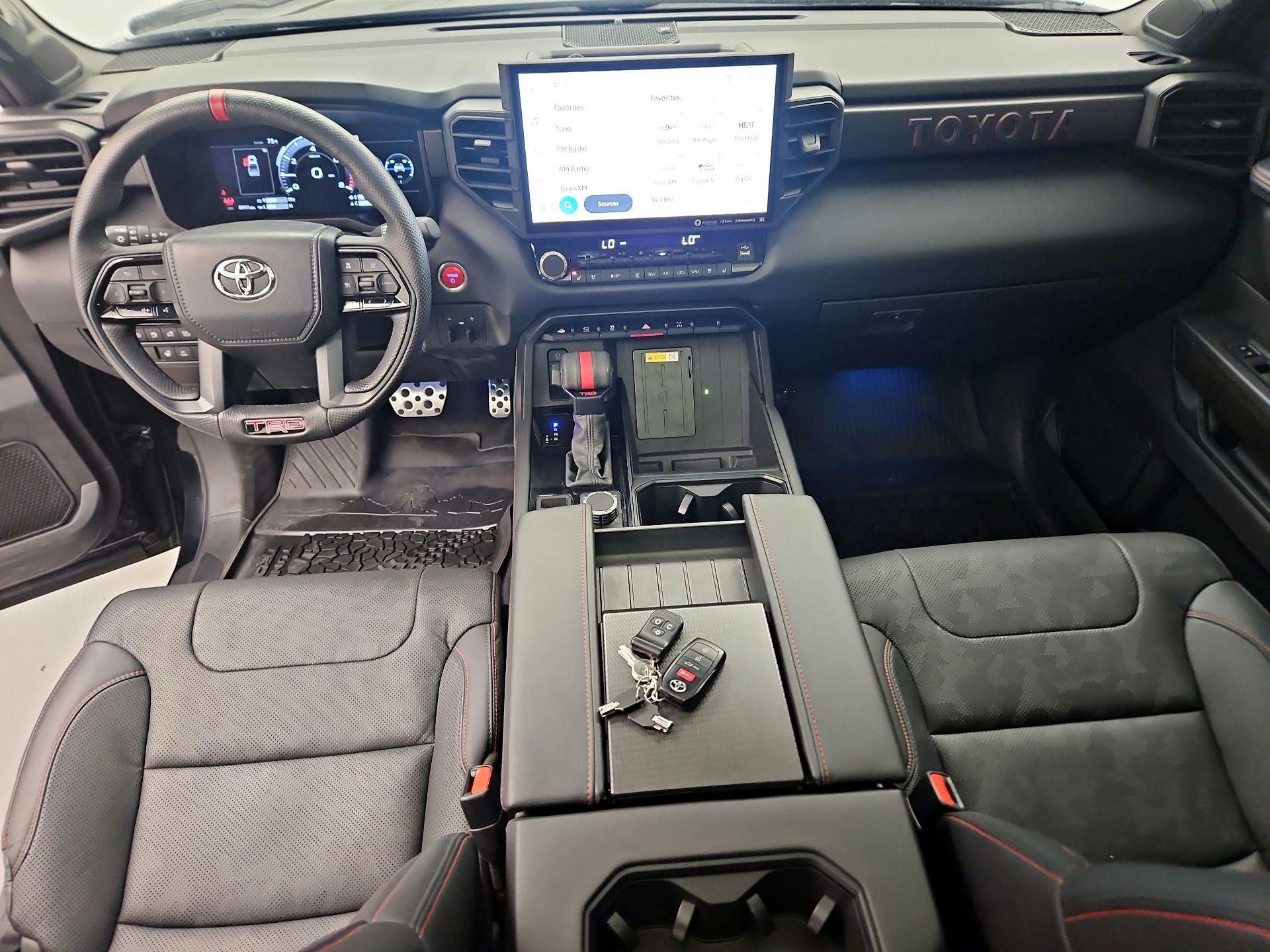 Thumbnail: 2024 Toyota Tundra - 9