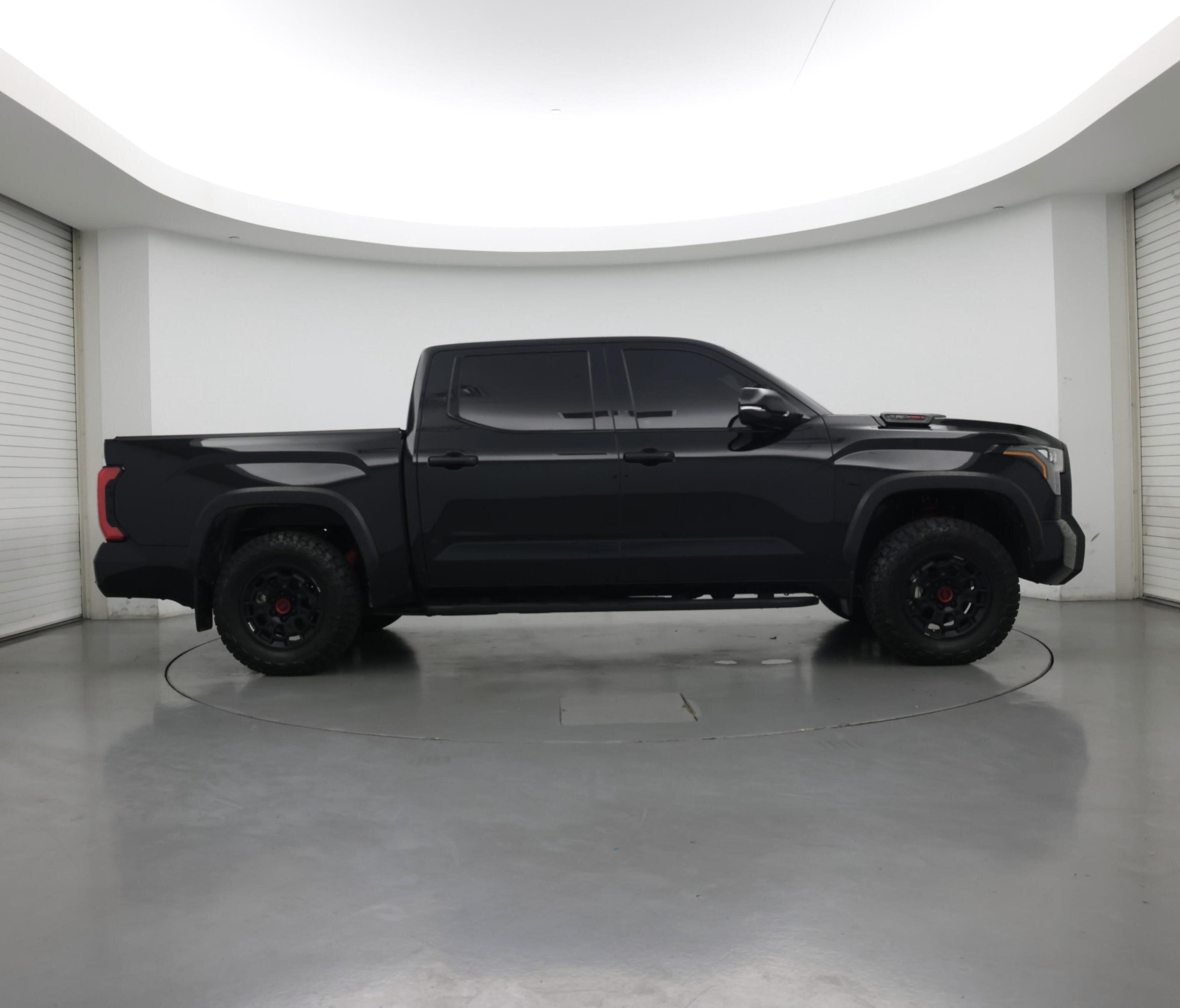 Thumbnail: 2024 Toyota Tundra - 7