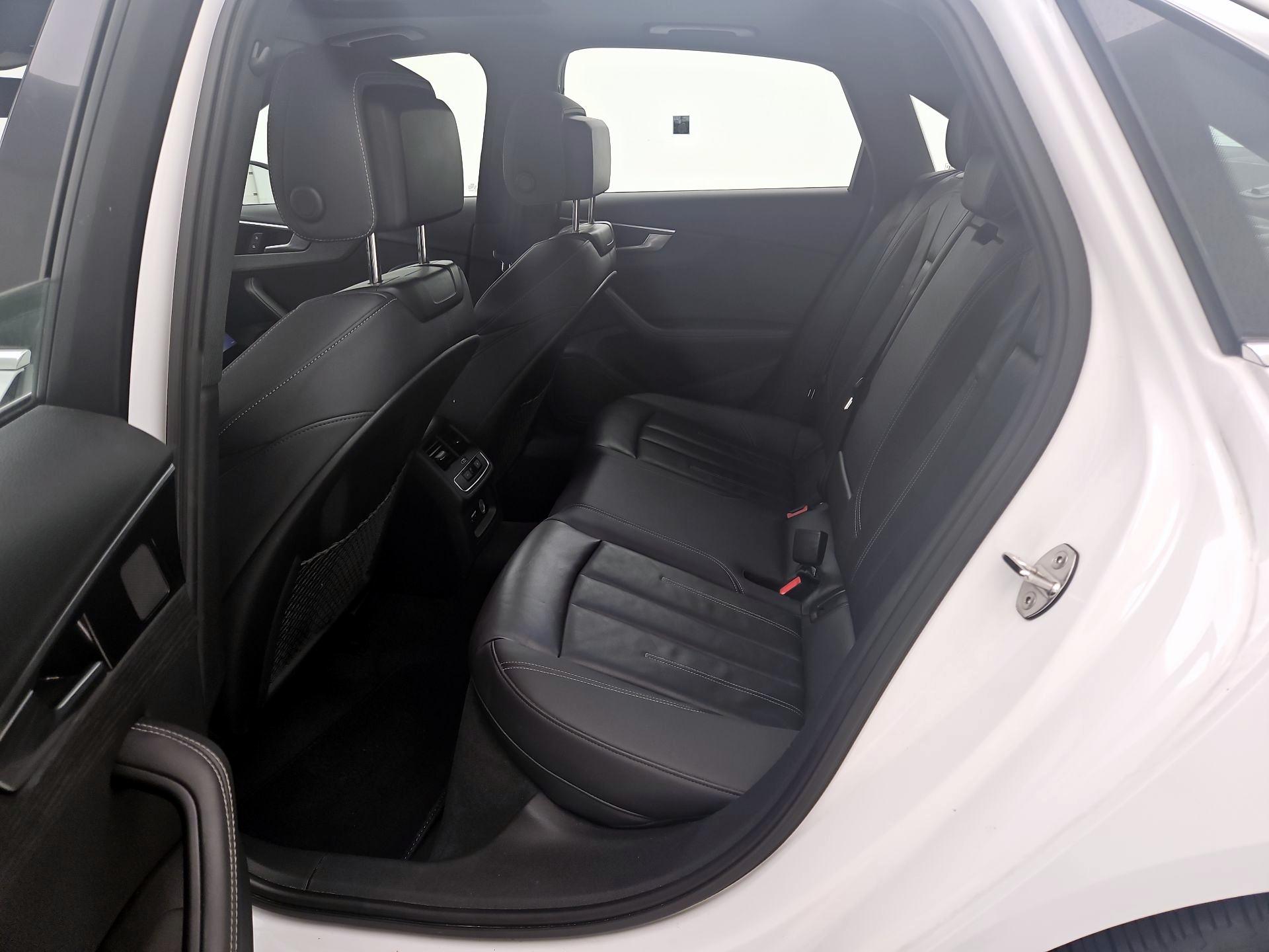 Thumbnail: 2022 Audi A4 - 20