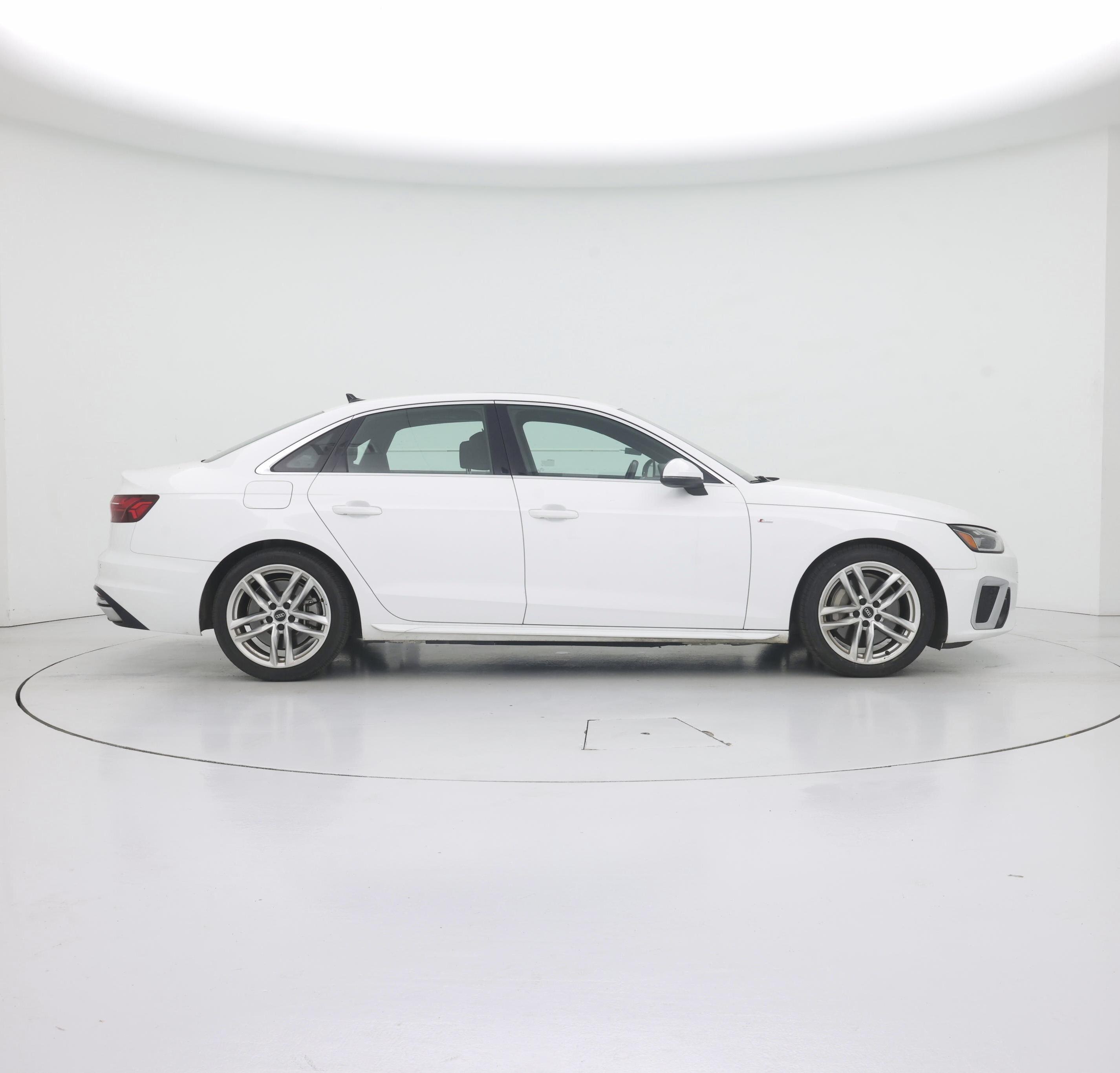 Thumbnail: 2022 Audi A4 - 7