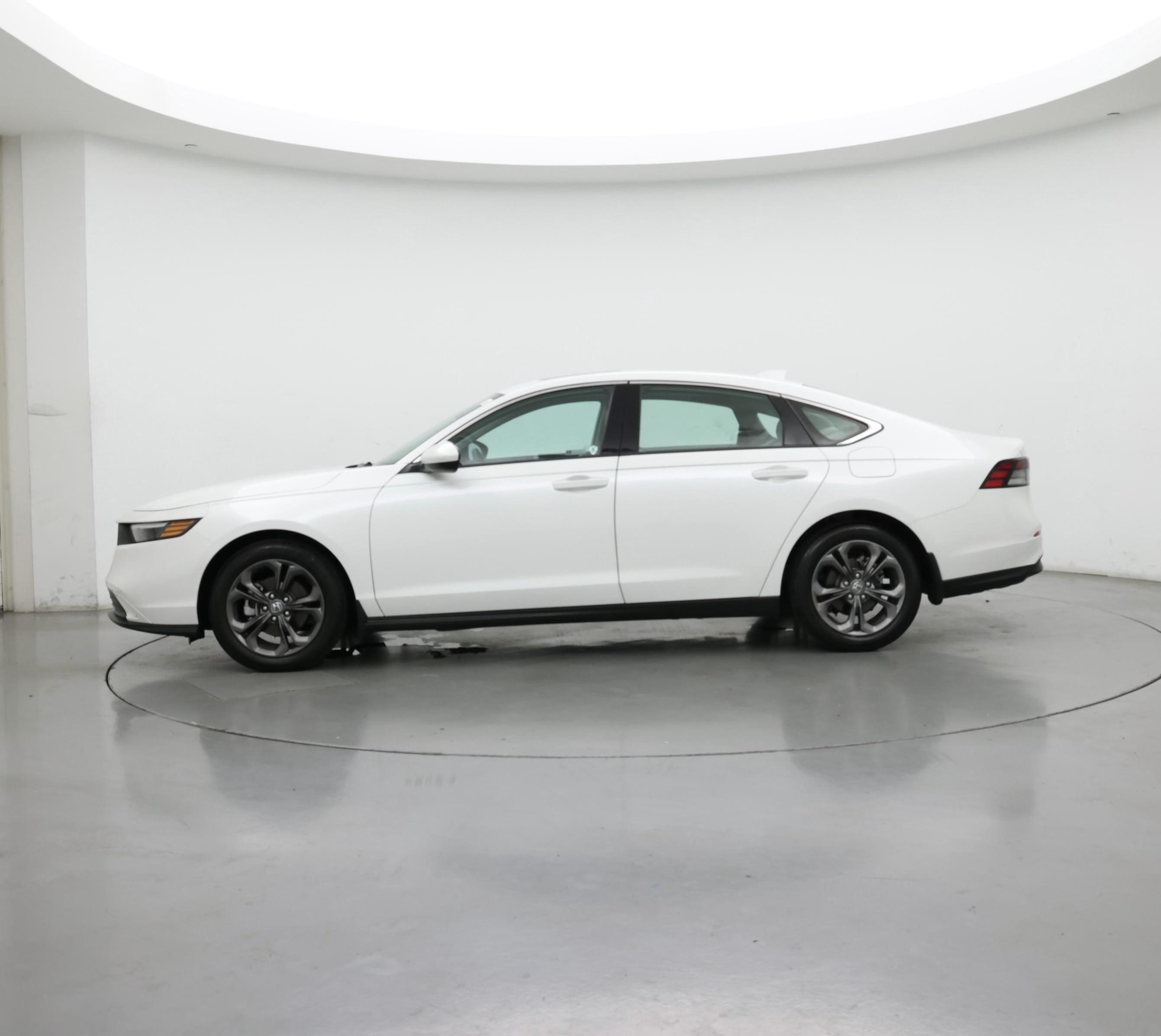 Thumbnail: 2023 Honda Accord - 3