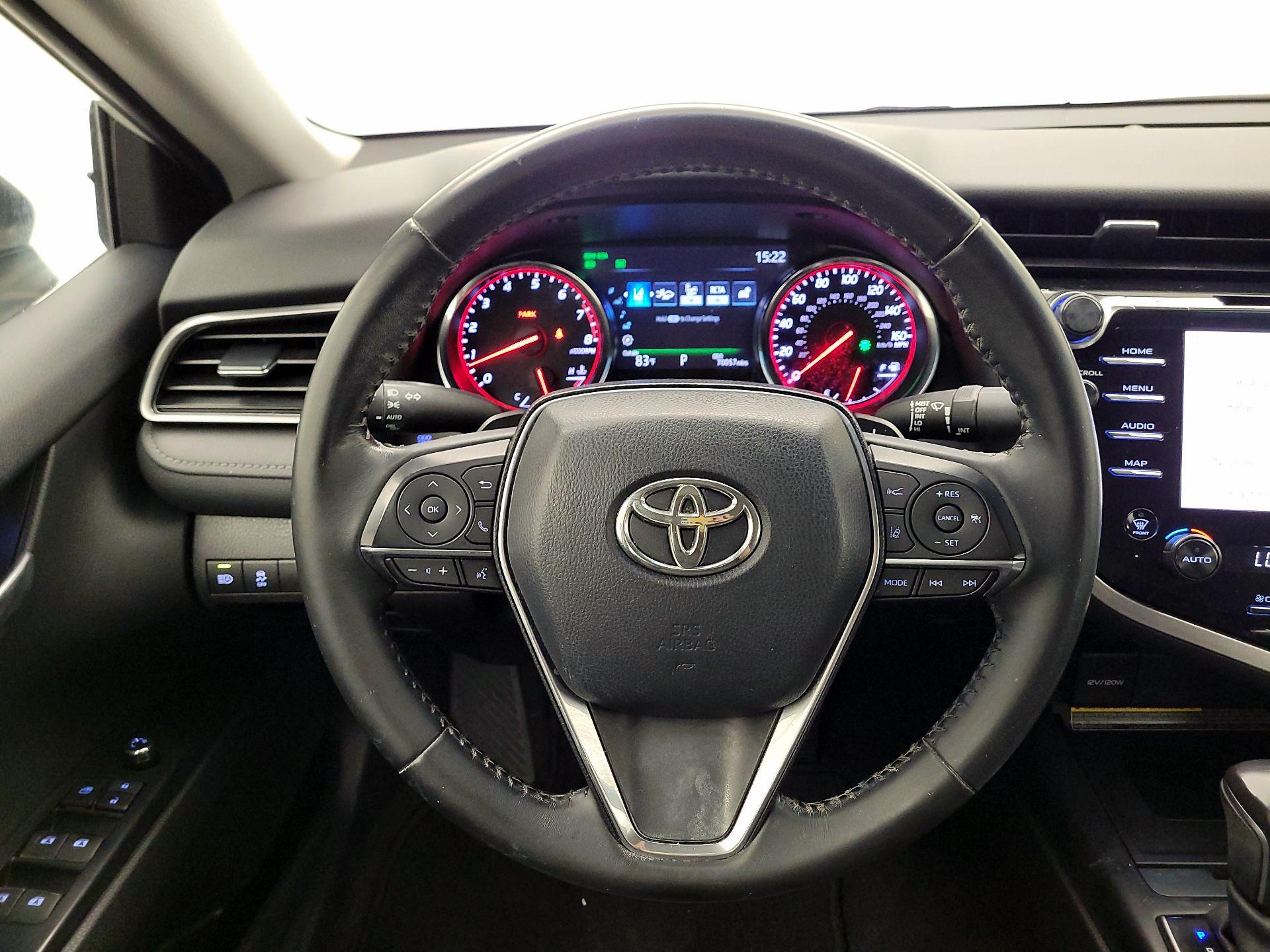 Thumbnail: 2020 Toyota Camry - 10