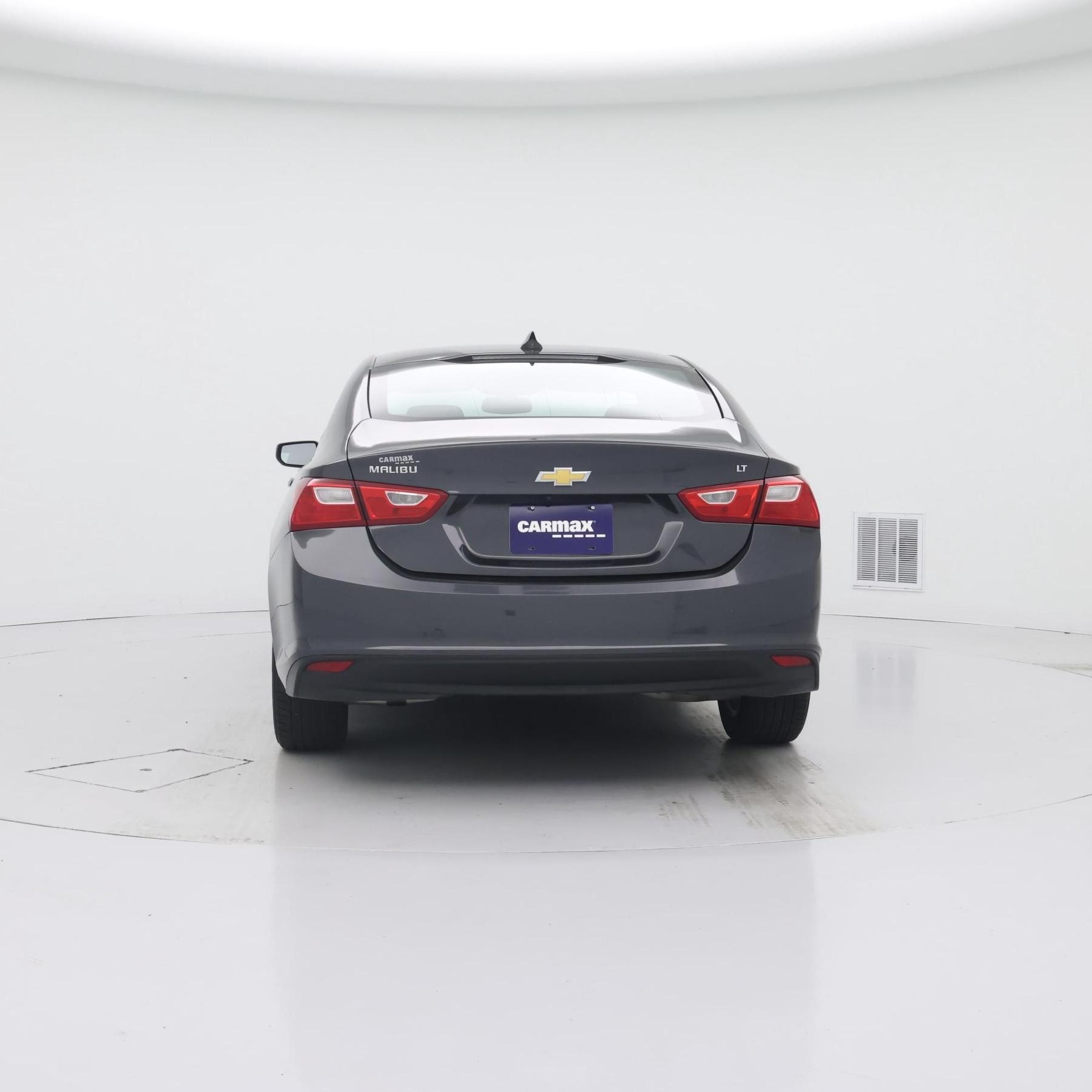 Thumbnail: 2018 Chevrolet Malibu - 6