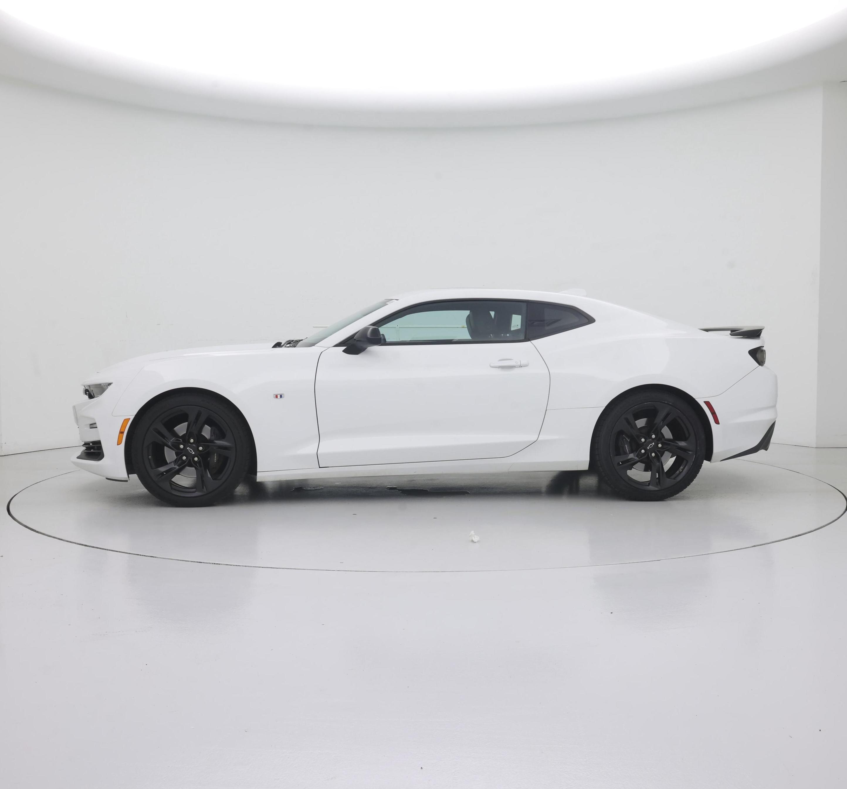 Thumbnail: 2020 Chevrolet Camaro - 3