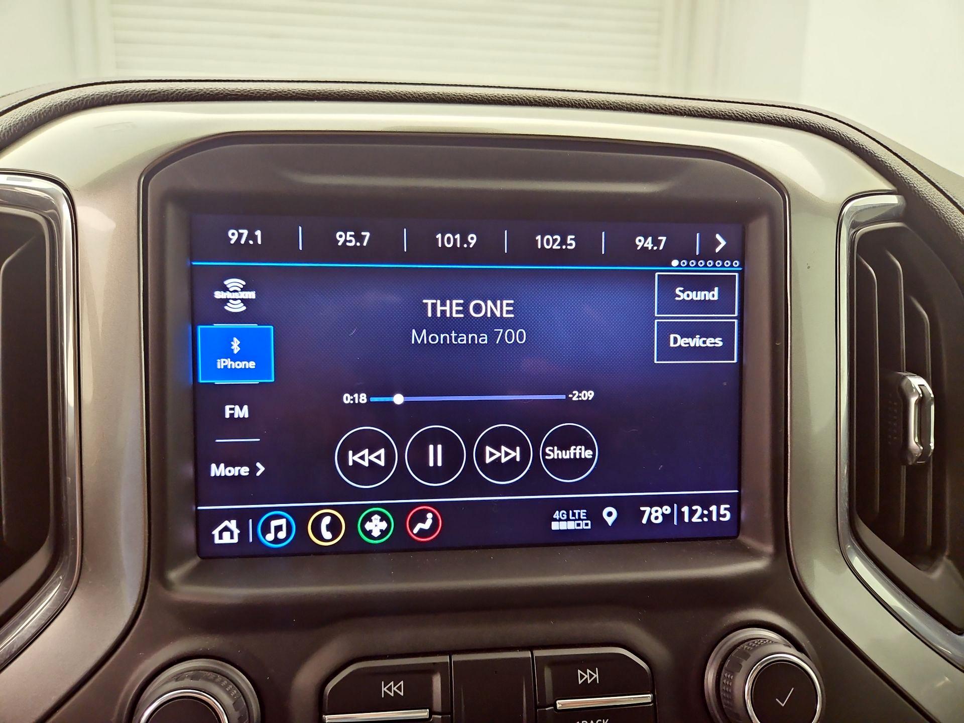 Thumbnail: 2019 Chevrolet Silverado 1500 - 16
