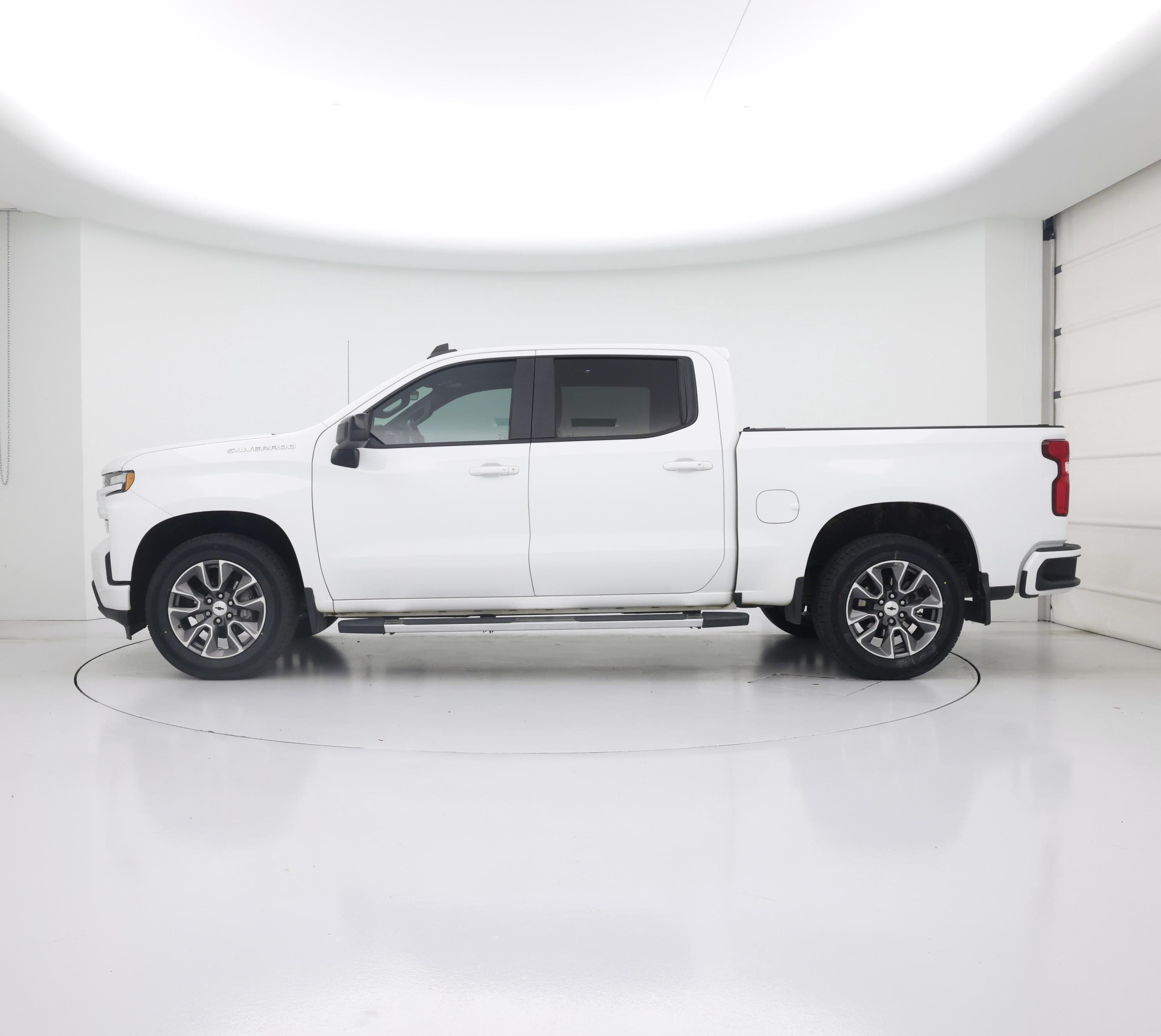 Thumbnail: 2019 Chevrolet Silverado 1500 - 3