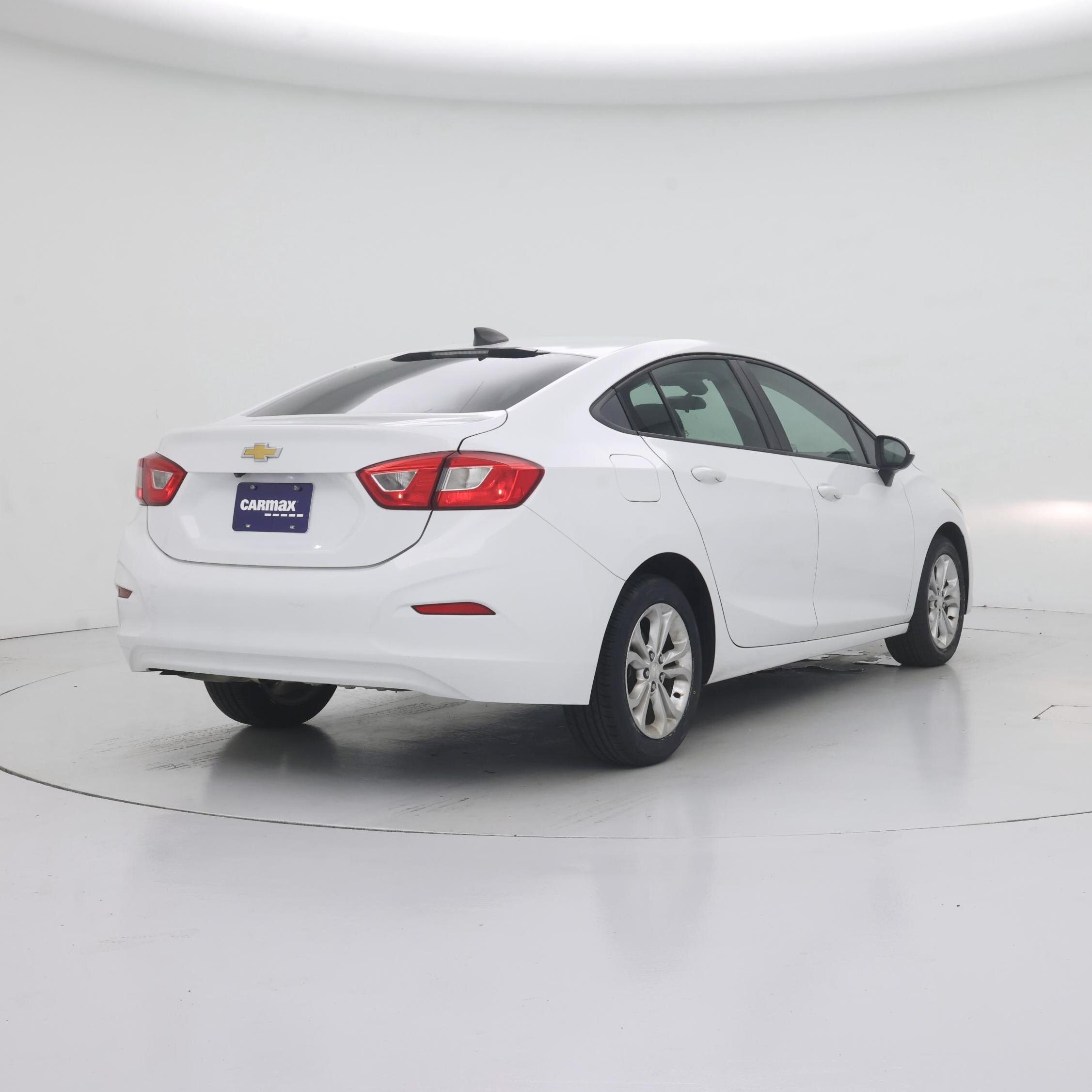 Thumbnail: 2019 Chevrolet Cruze - 8