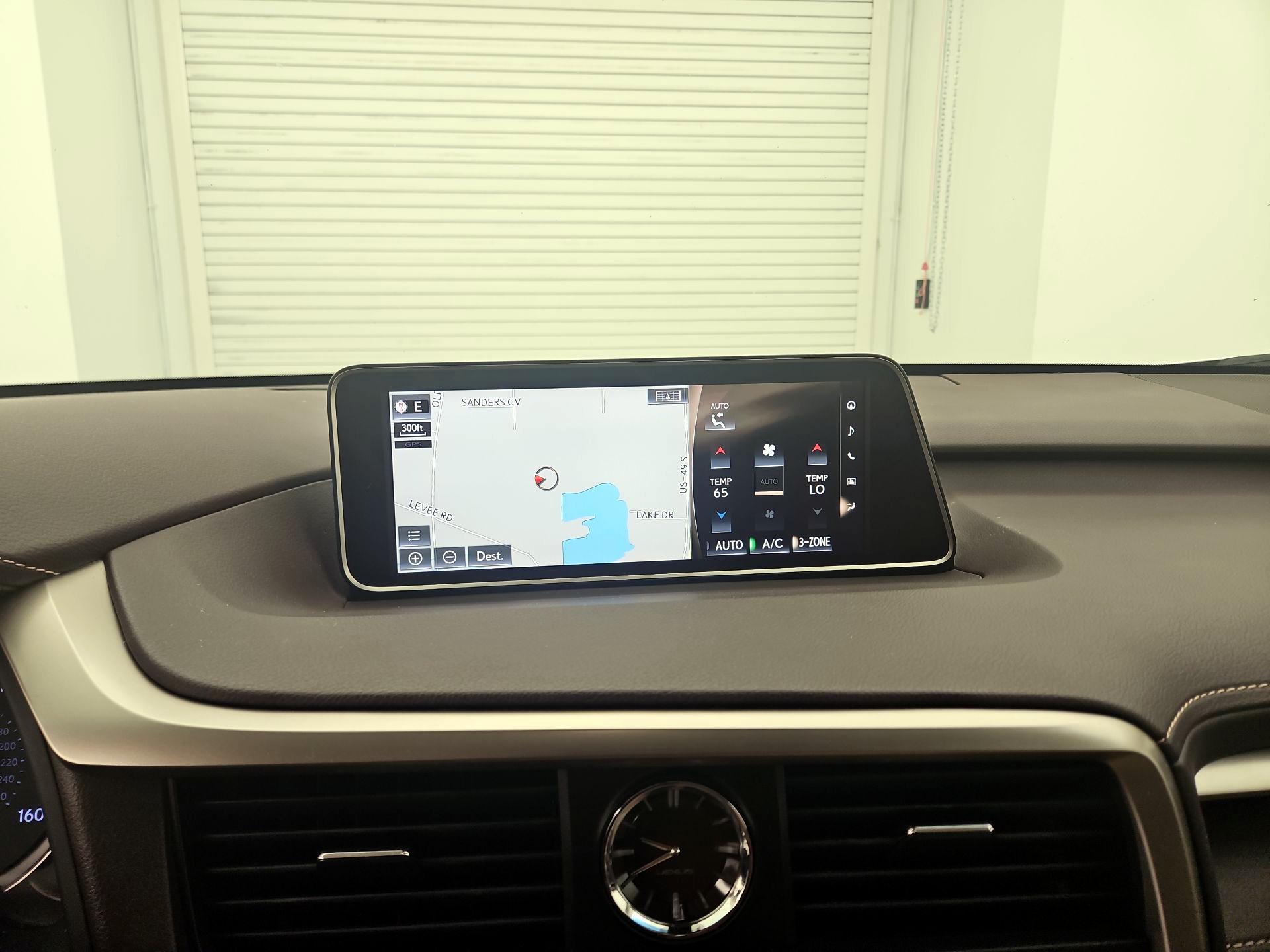 Thumbnail: 2018 Lexus RX - 16