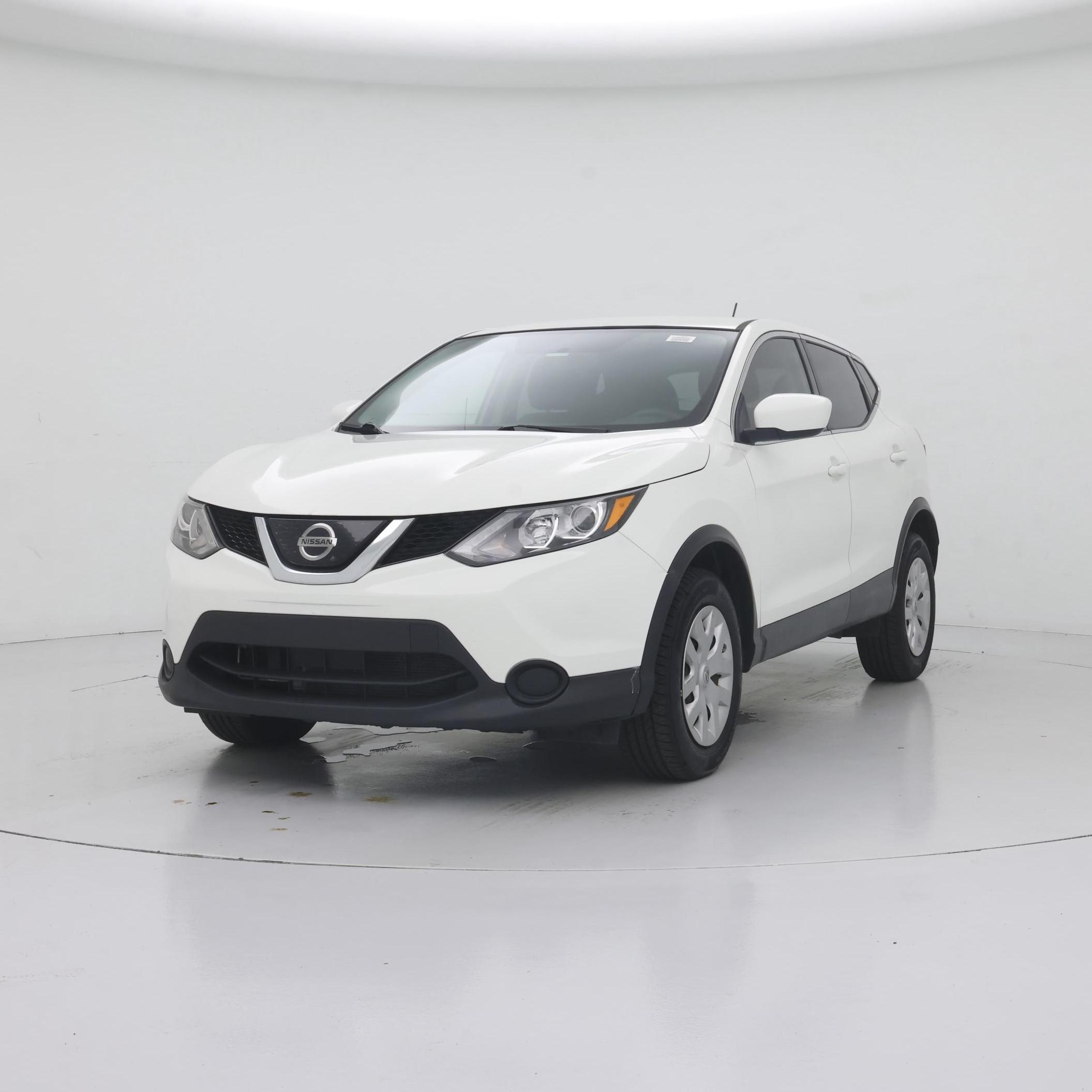 Thumbnail: 2019 Nissan Rogue Sport - 4