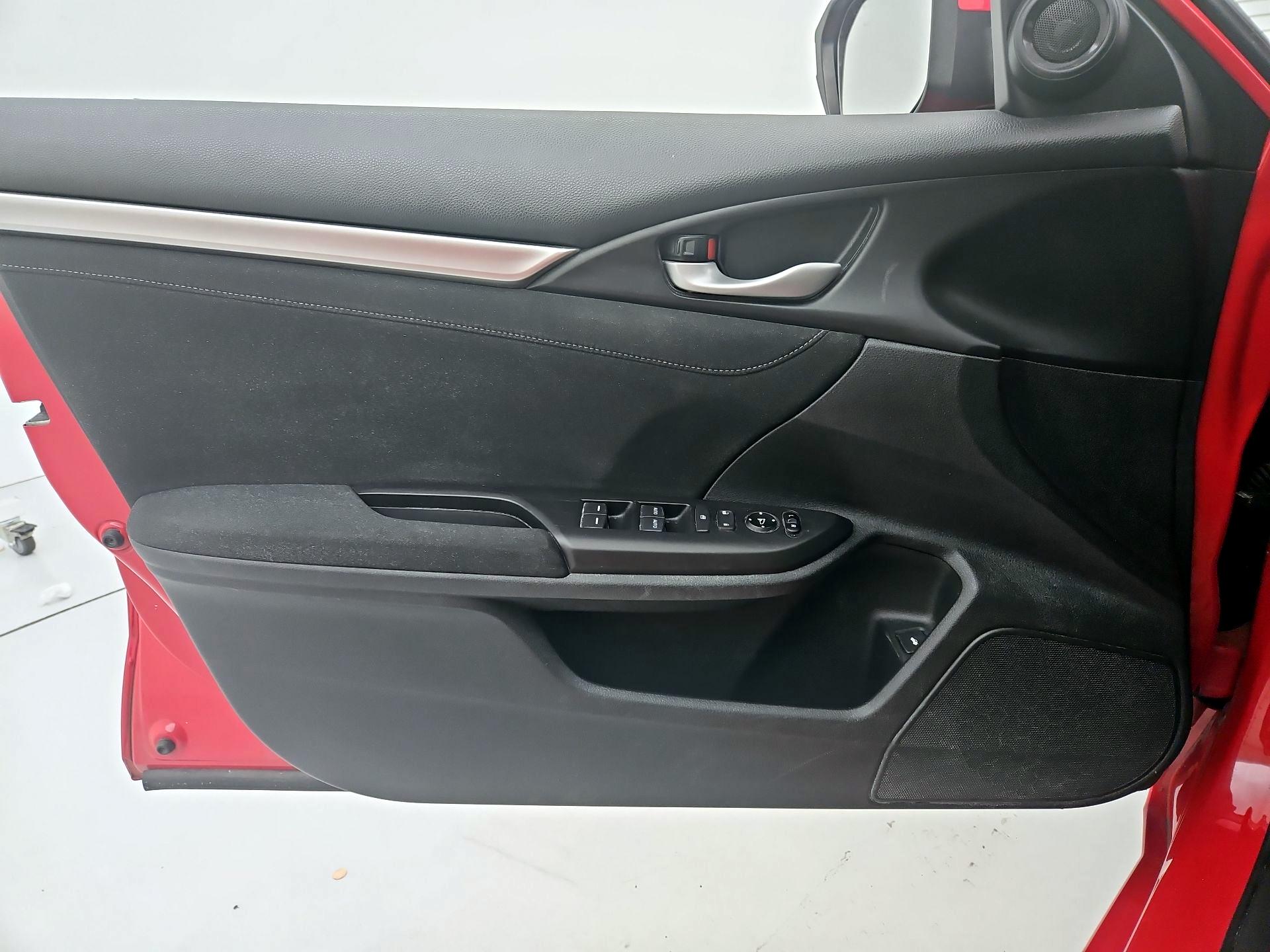 Thumbnail: 2019 Honda Civic - 12