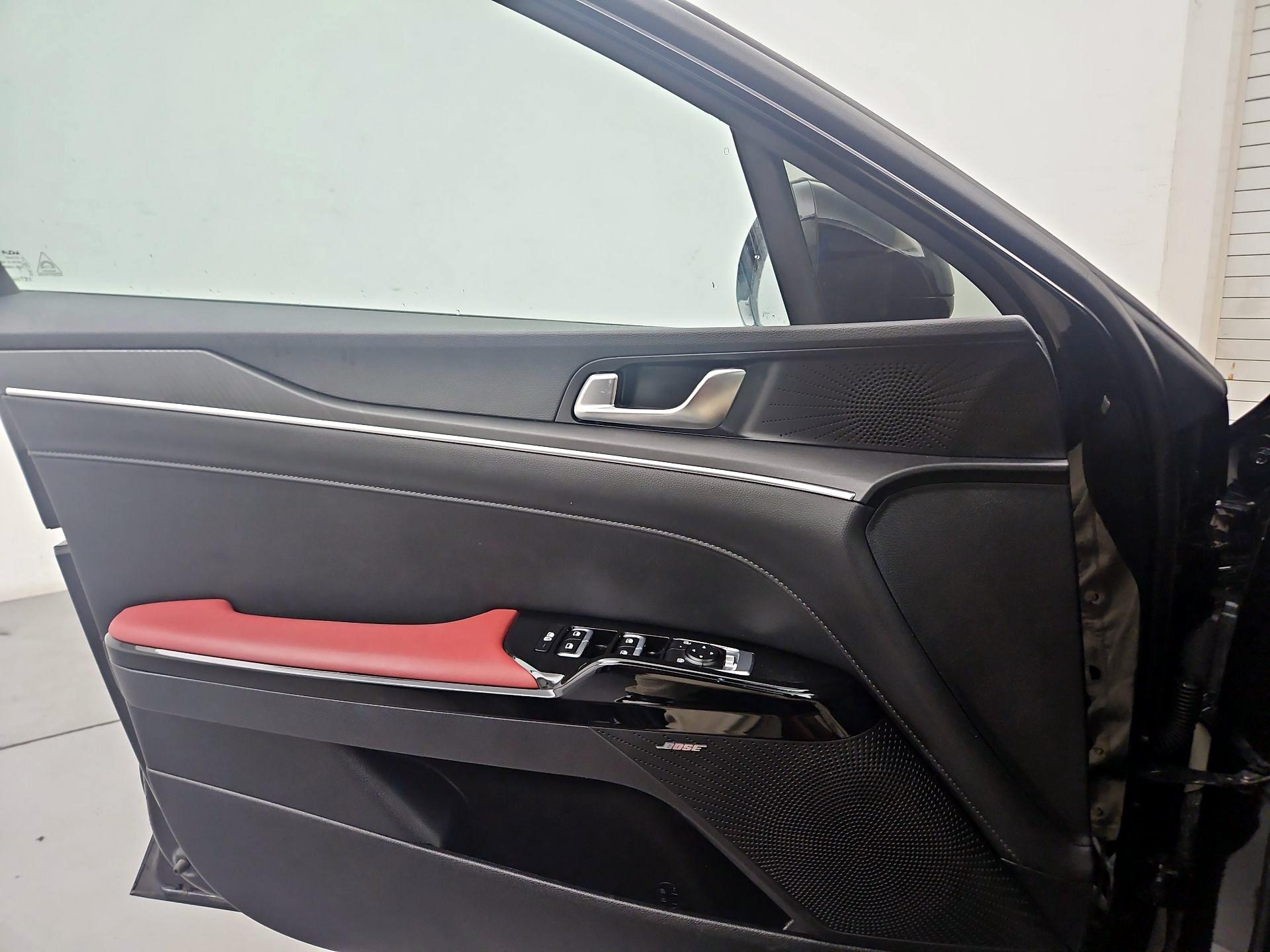 Thumbnail: 2025 Kia K5 - 12