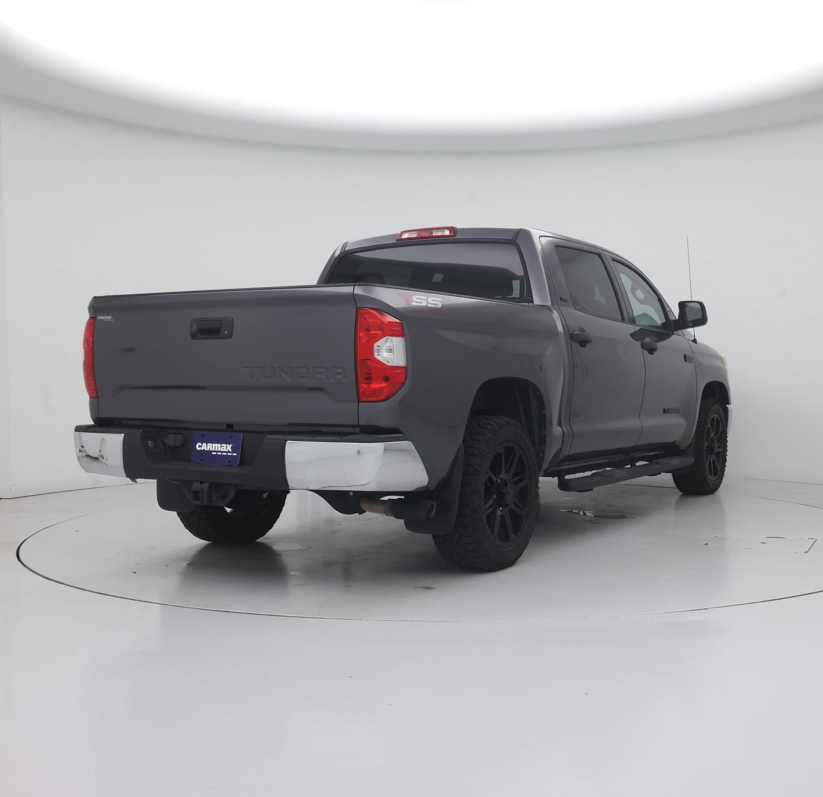Thumbnail: 2019 Toyota Tundra - 8
