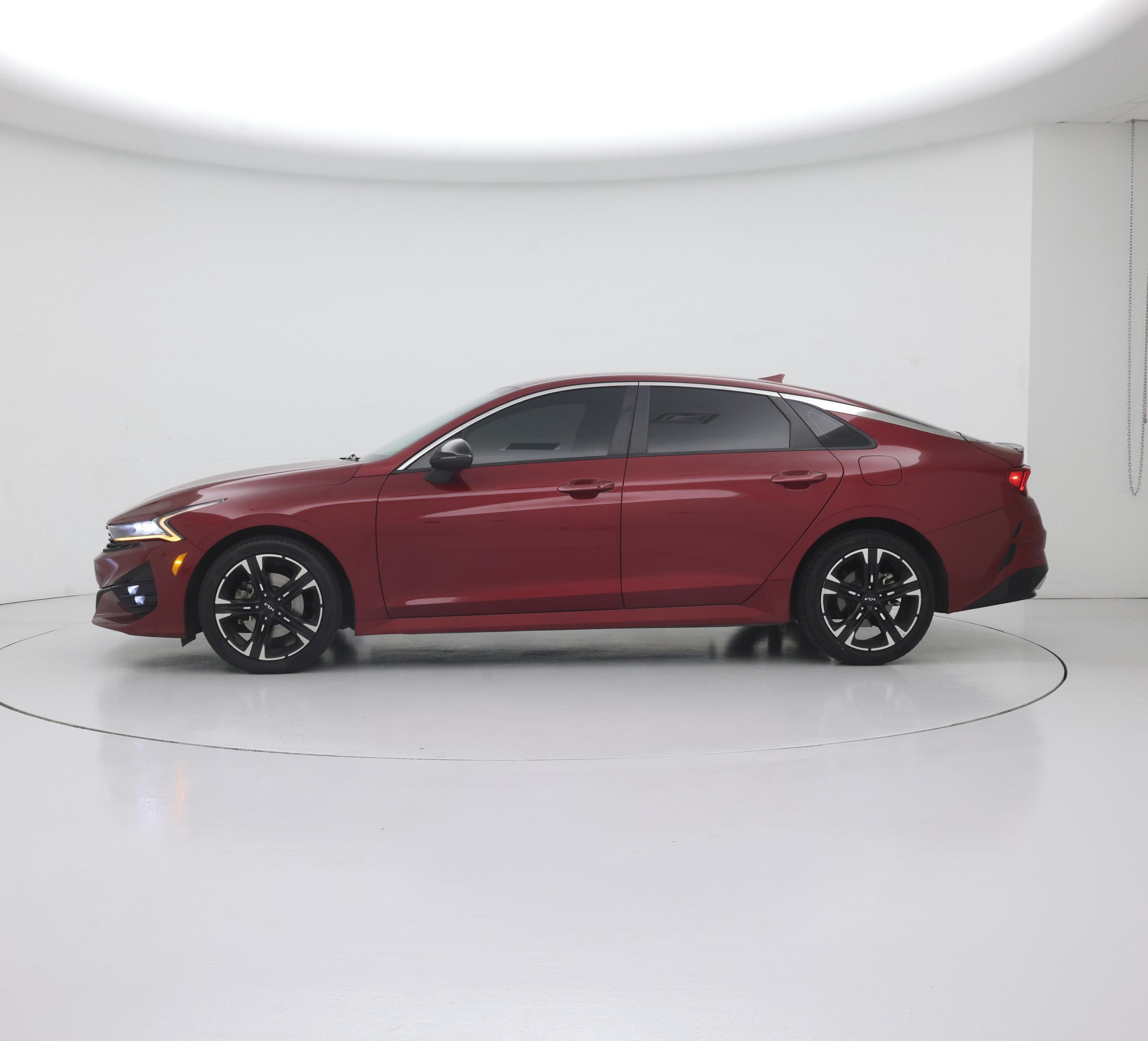 Thumbnail: 2022 Kia K5 - 3