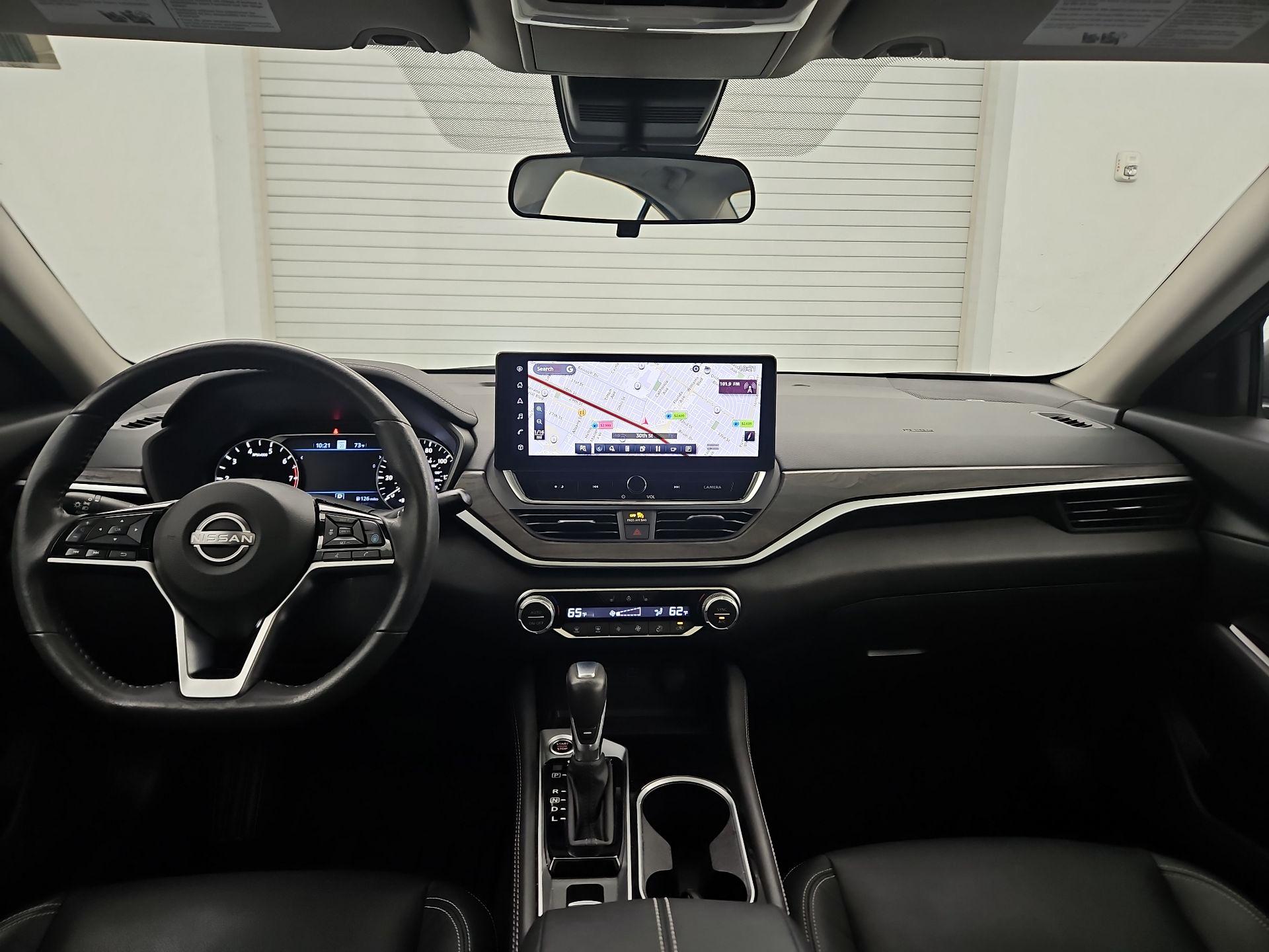 Thumbnail: 2023 Nissan Altima - 9