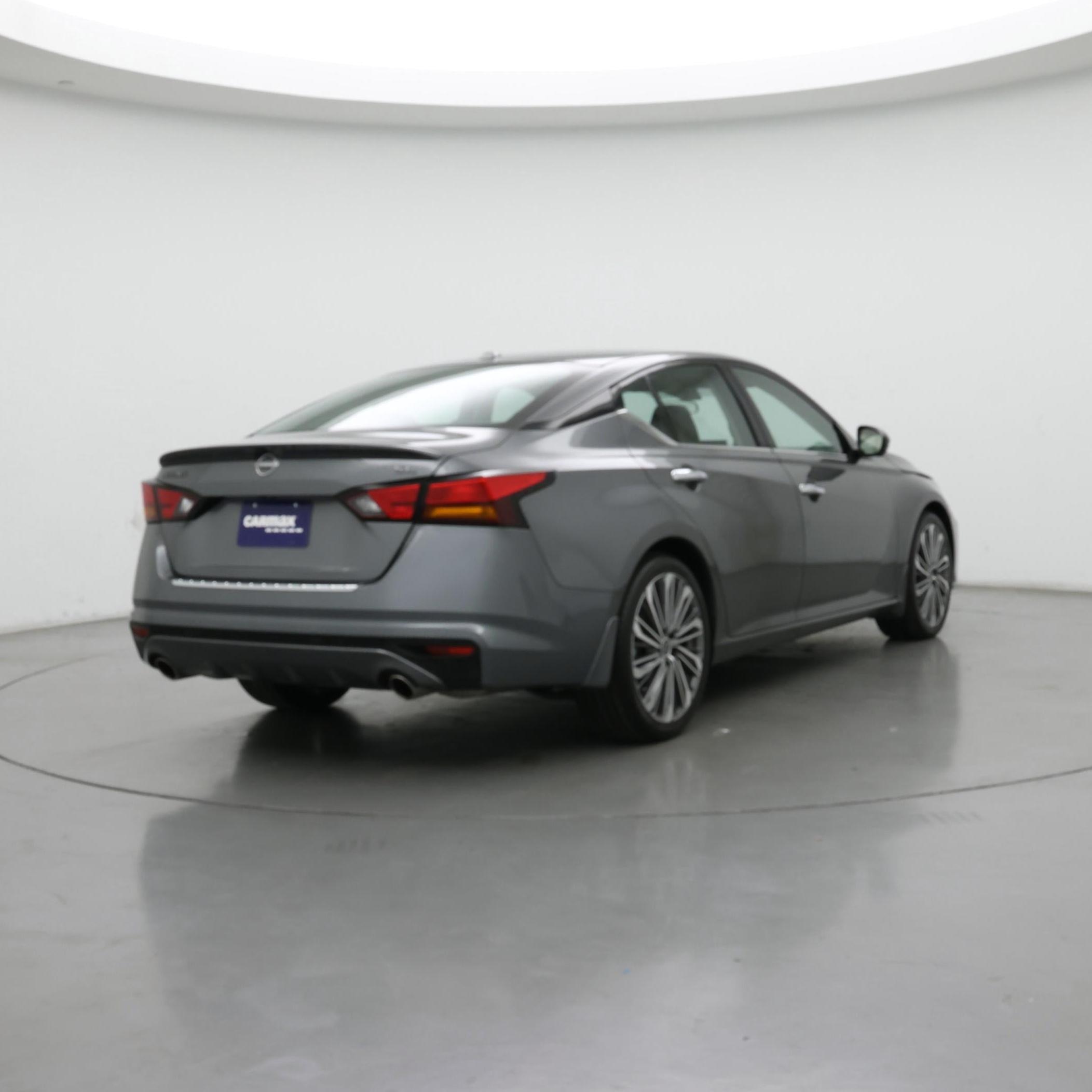 Thumbnail: 2023 Nissan Altima - 8