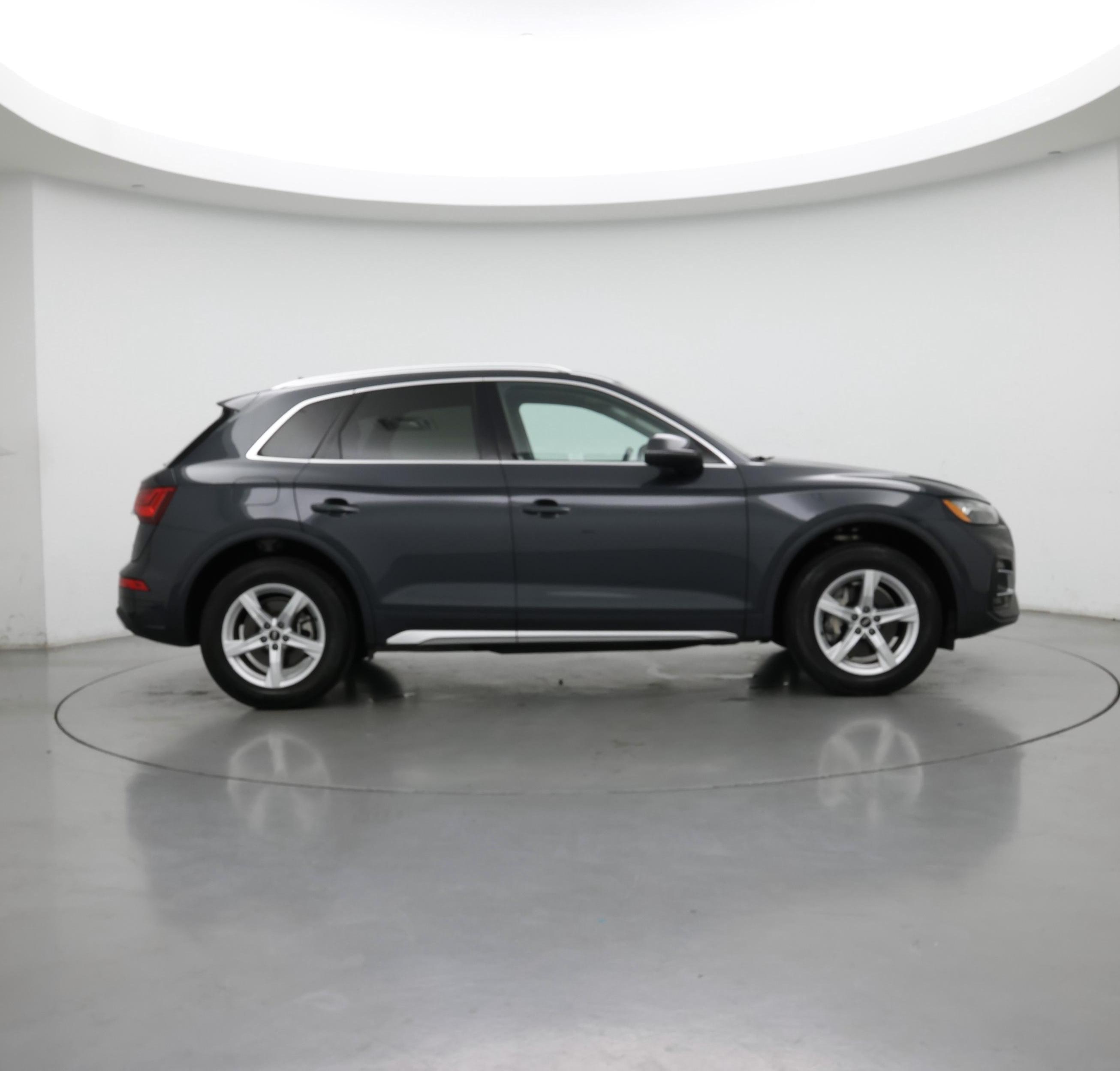 Thumbnail: 2022 Audi Q5 - 7