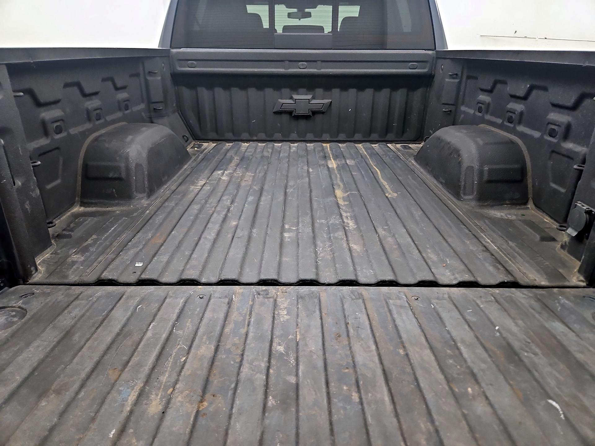 Thumbnail: 2021 Chevrolet Silverado 1500 - 19