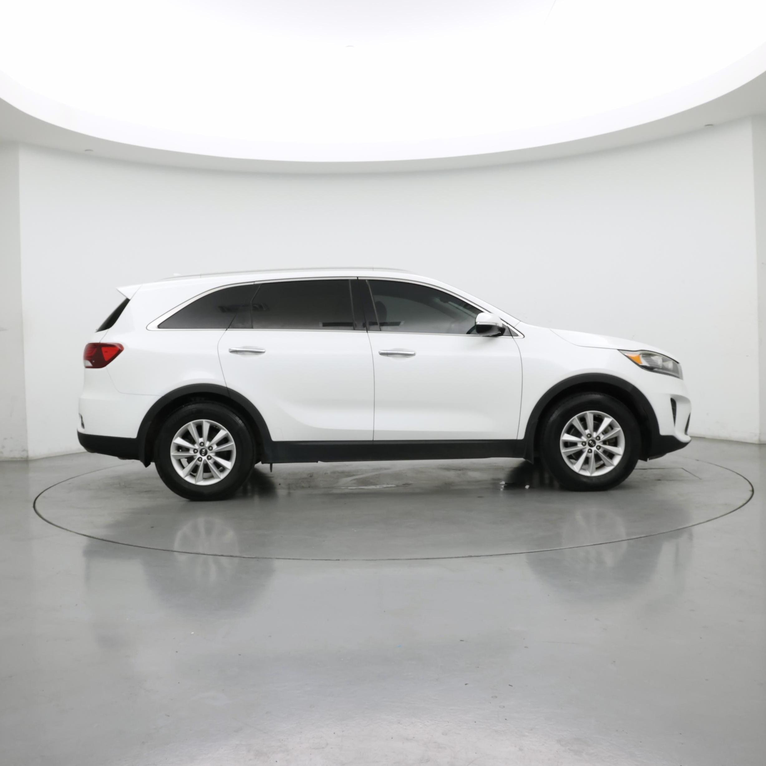 Thumbnail: 2019 Kia Sorento - 7