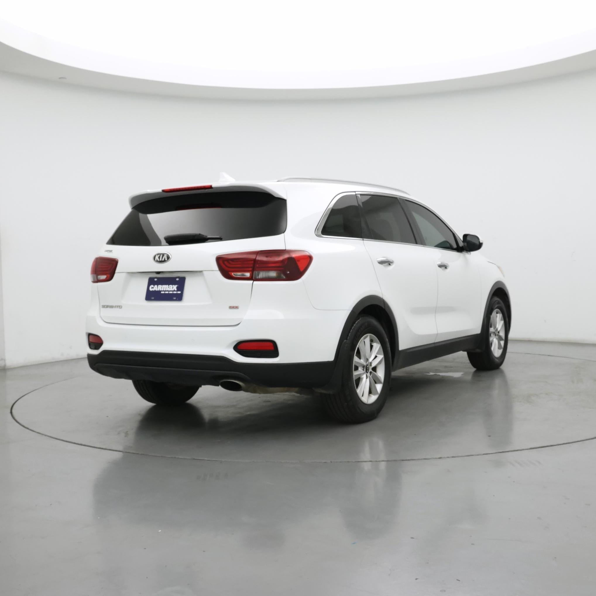 Thumbnail: 2019 Kia Sorento - 8