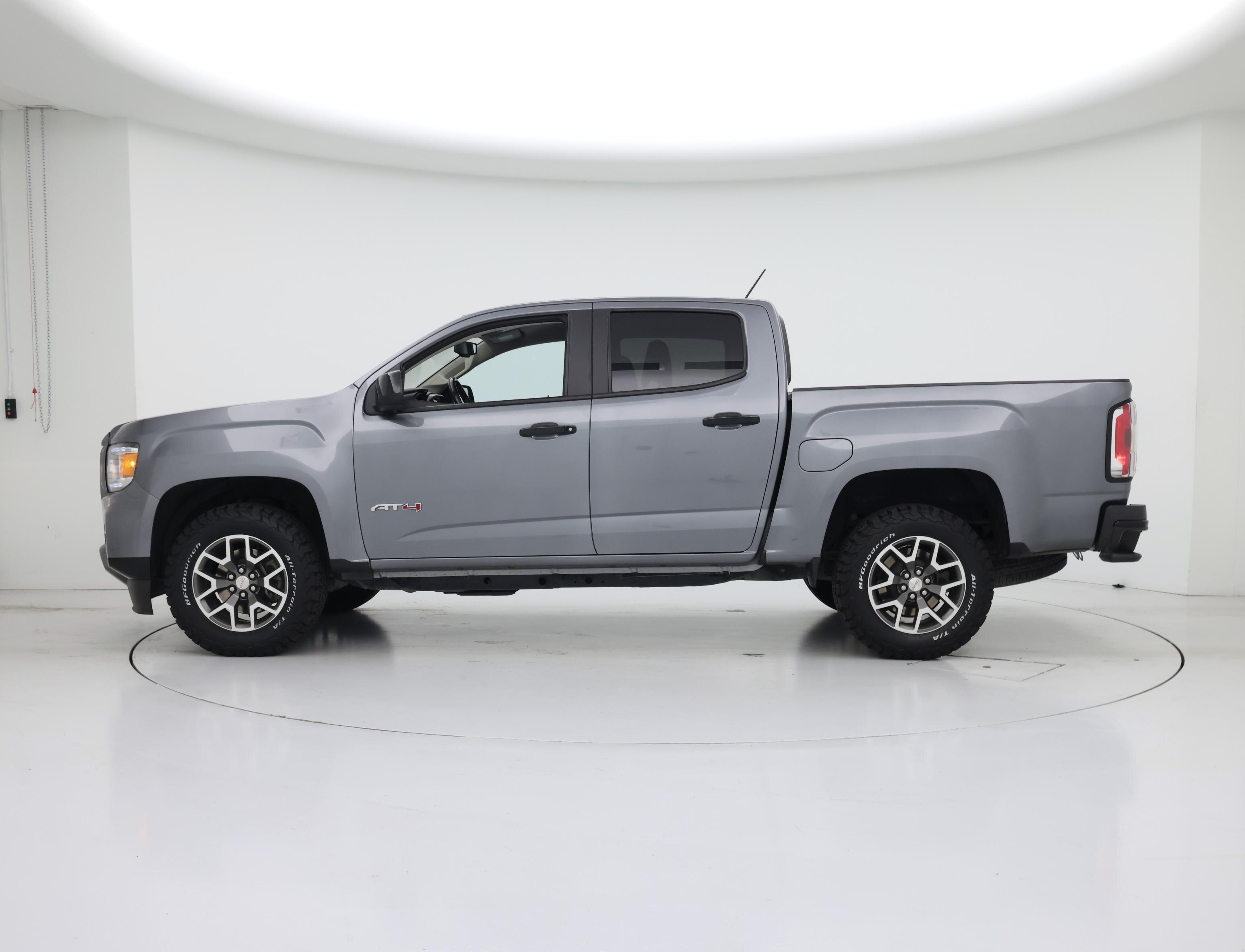 Thumbnail: 2022 GMC Canyon - 3