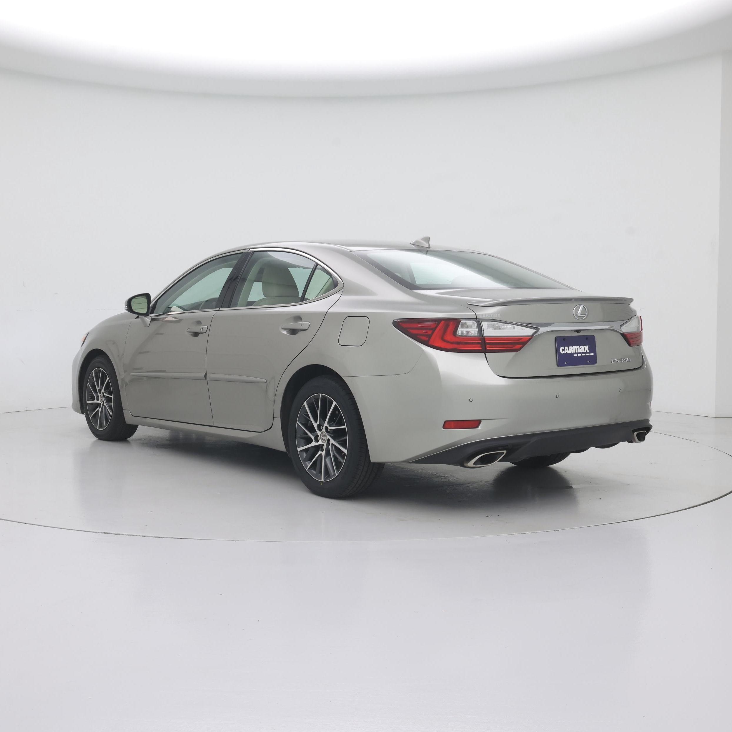 Thumbnail: 2016 Lexus ES - 2