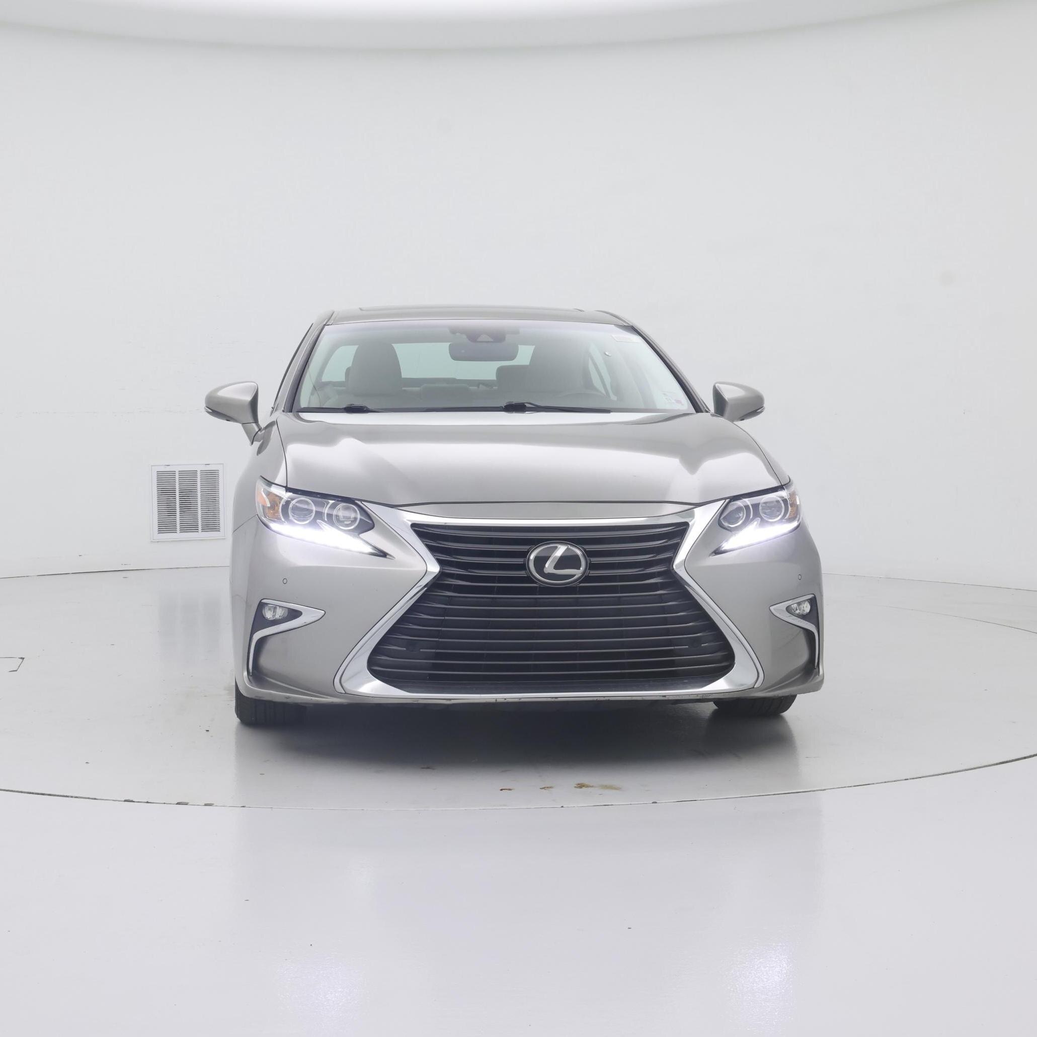 Thumbnail: 2016 Lexus ES - 5