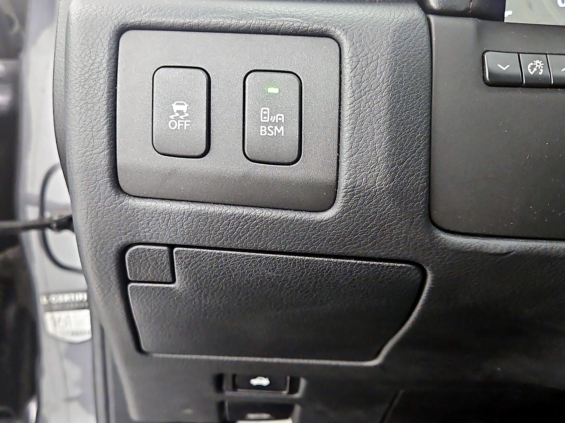 Thumbnail: 2014 Lexus GS - 13