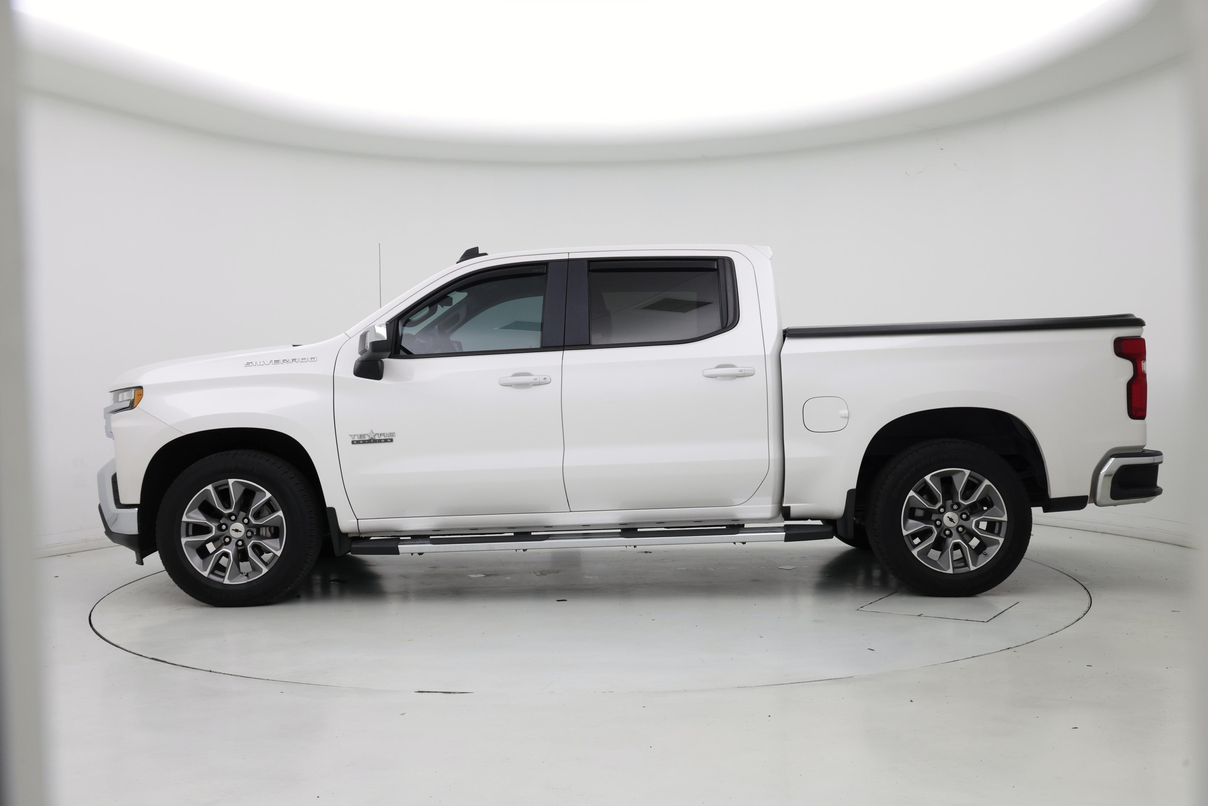 Thumbnail: 2019 Chevrolet Silverado 1500 - 3