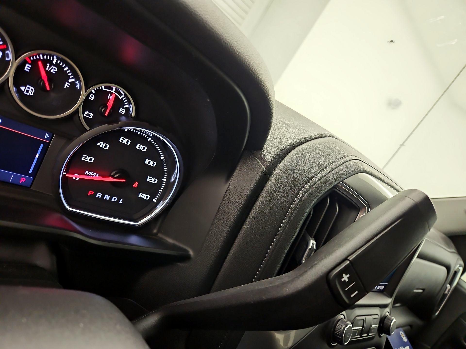 Thumbnail: 2021 Chevrolet Silverado 1500 - 17