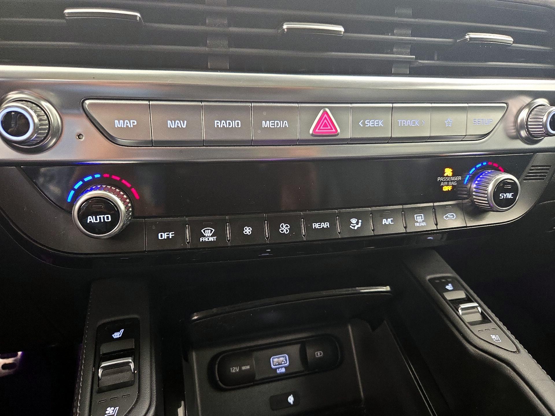 Thumbnail: 2020 Kia Telluride - 17