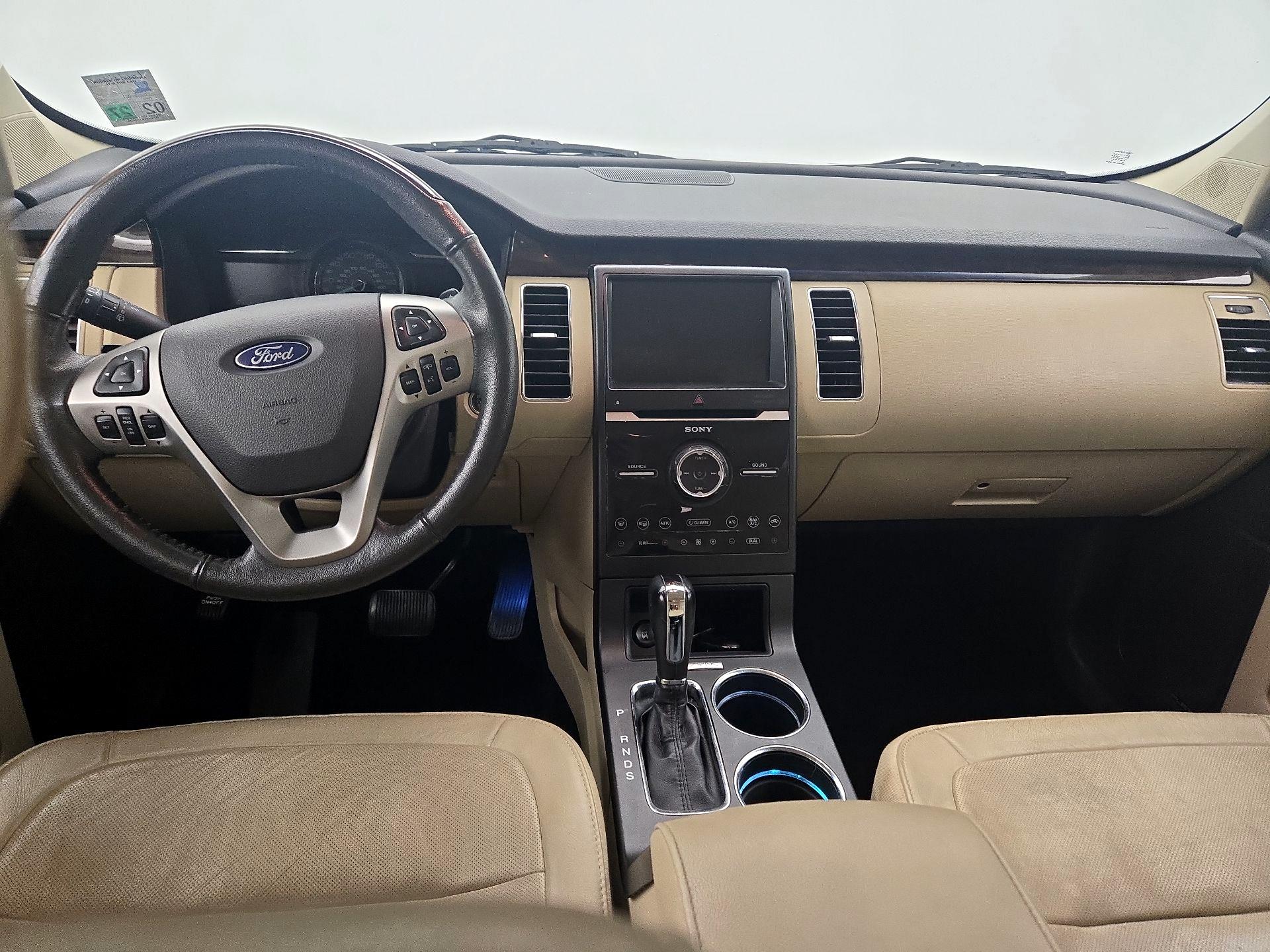 Thumbnail: 2019 Ford Flex - 9