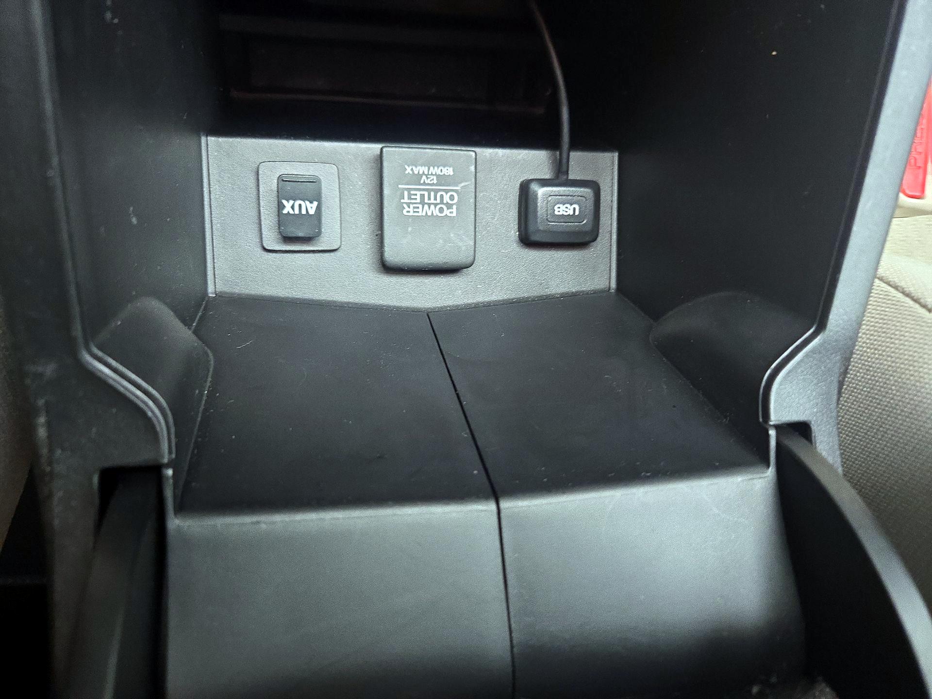 Thumbnail: 2015 Honda CR-V - 18