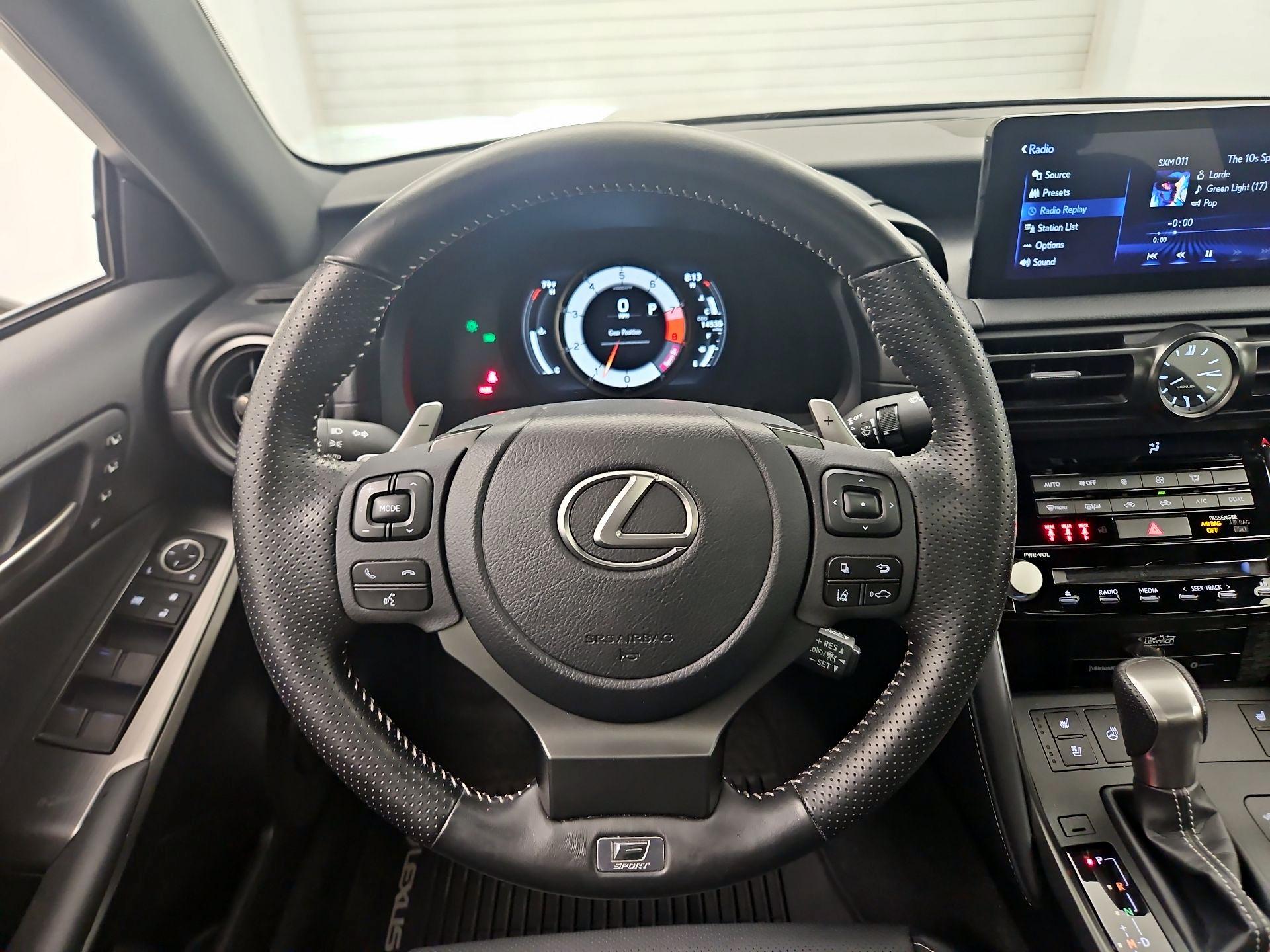 Thumbnail: 2023 Lexus IS - 10