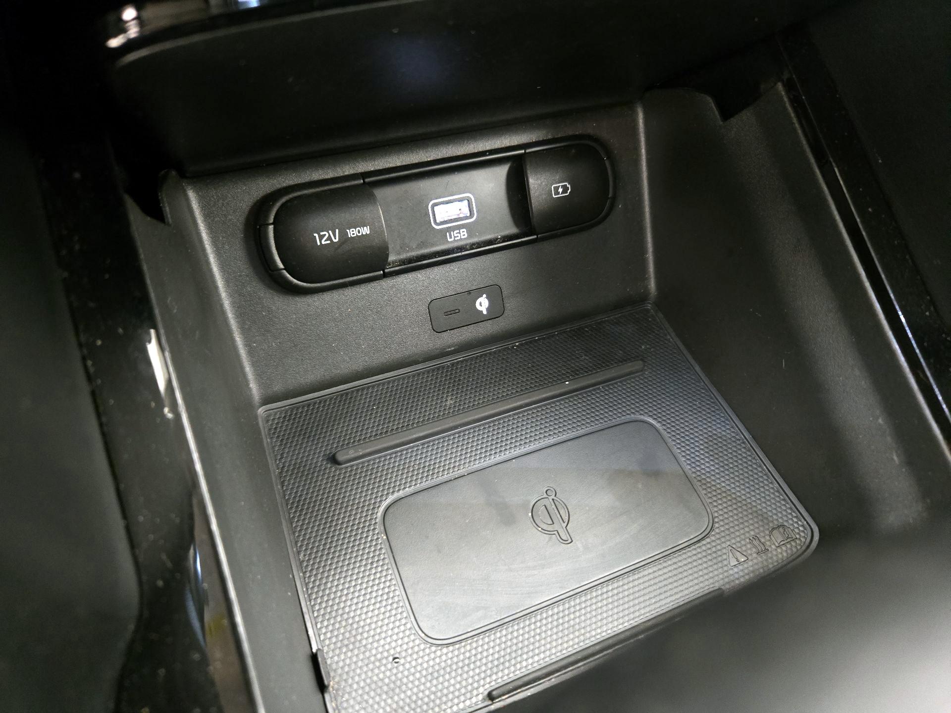 Thumbnail: 2022 Kia Telluride - 19