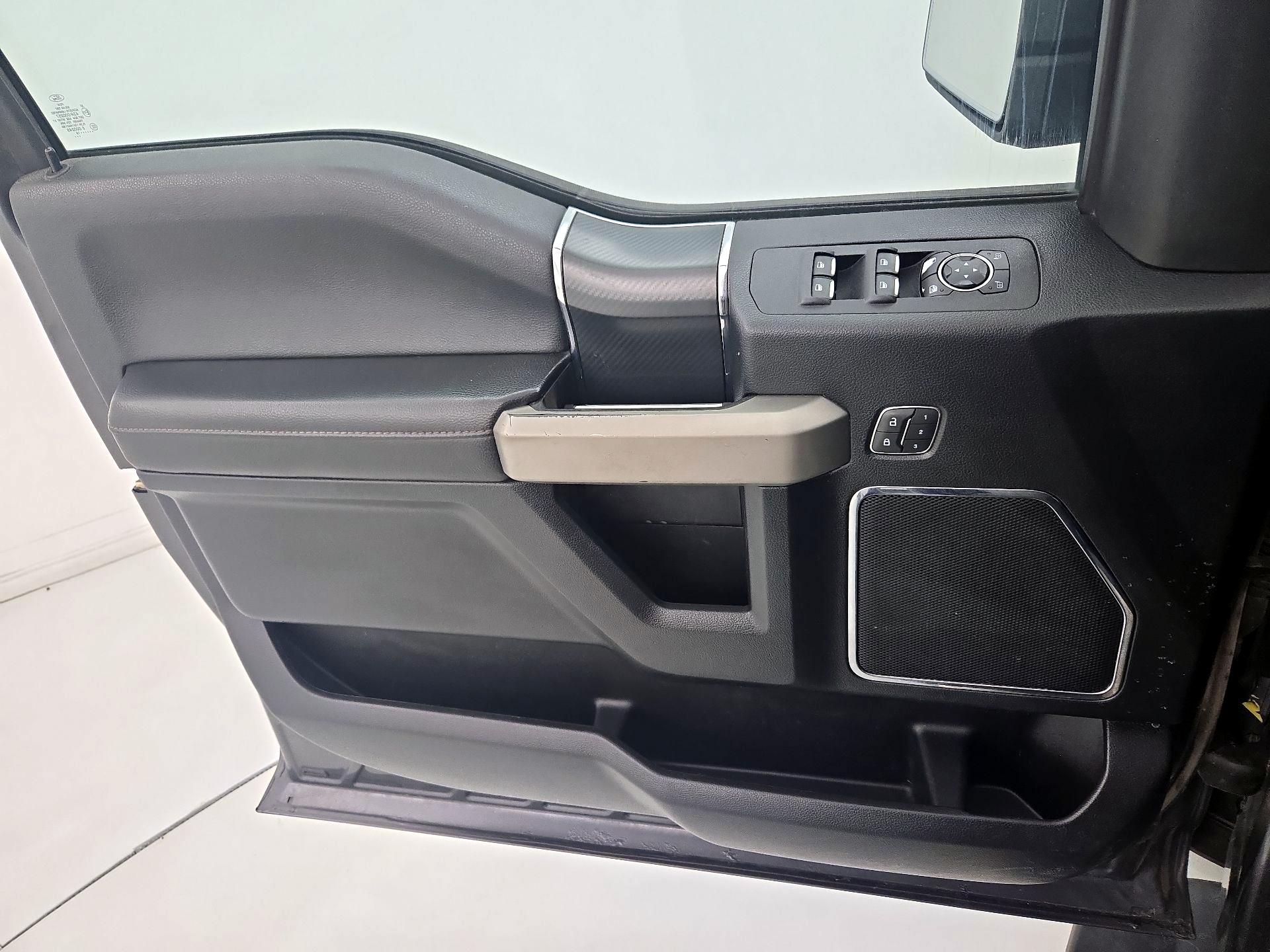 Thumbnail: 2019 Ford F-150 - 12