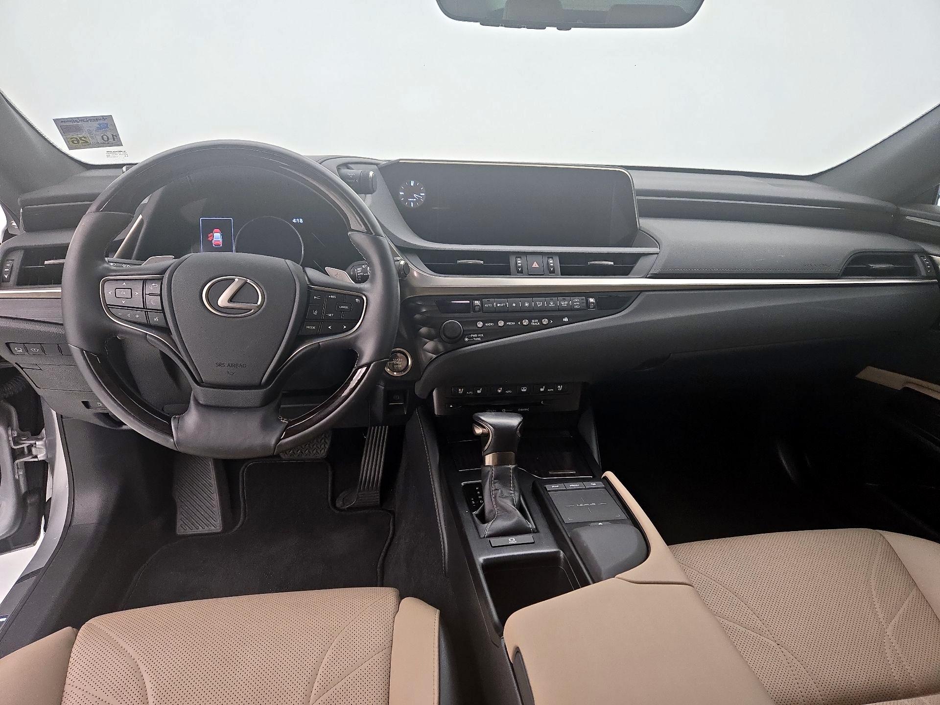 Thumbnail: 2019 Lexus ES - 9