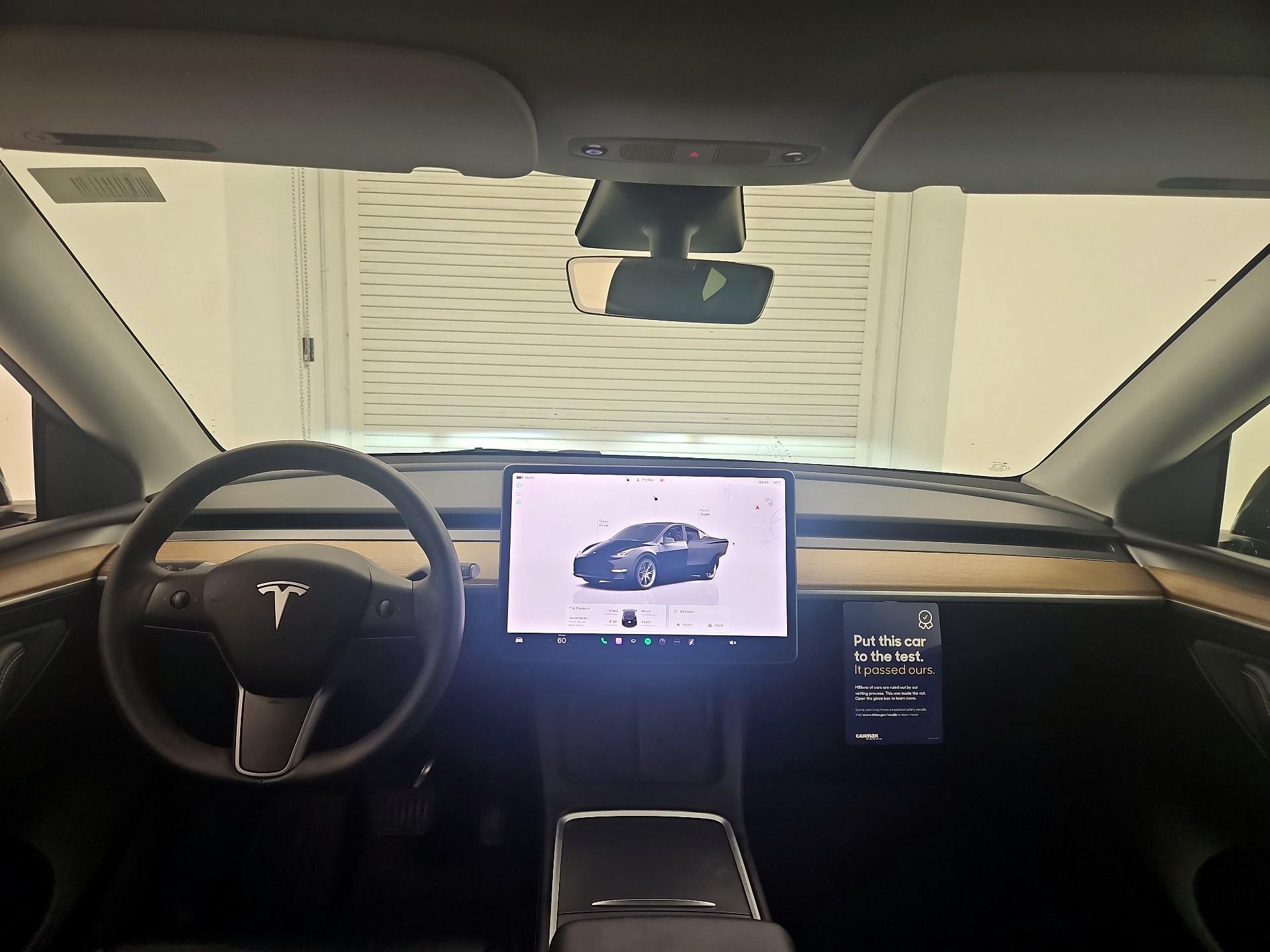 Thumbnail: 2023 Tesla Model Y - 9