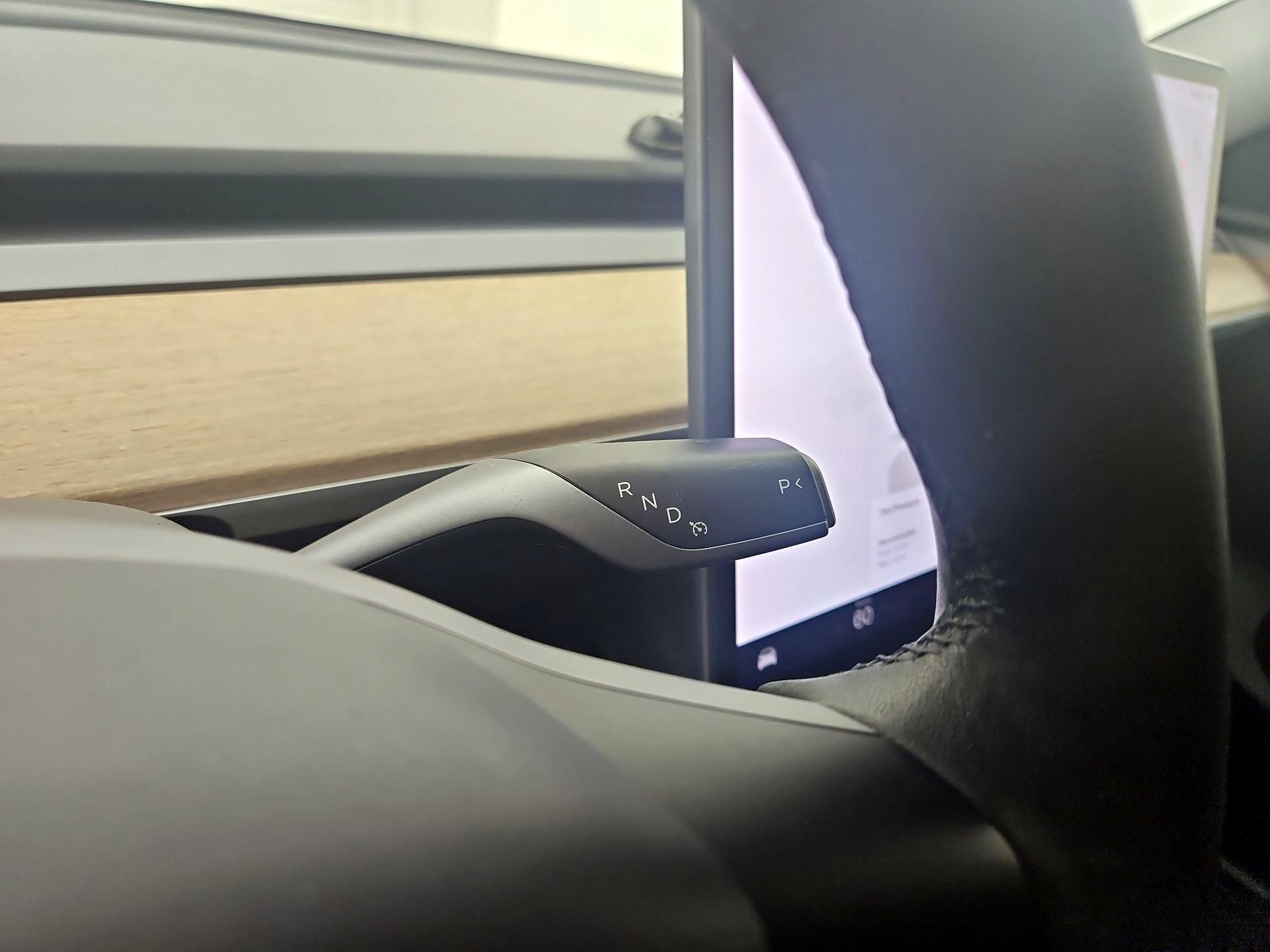 Thumbnail: 2023 Tesla Model Y - 17