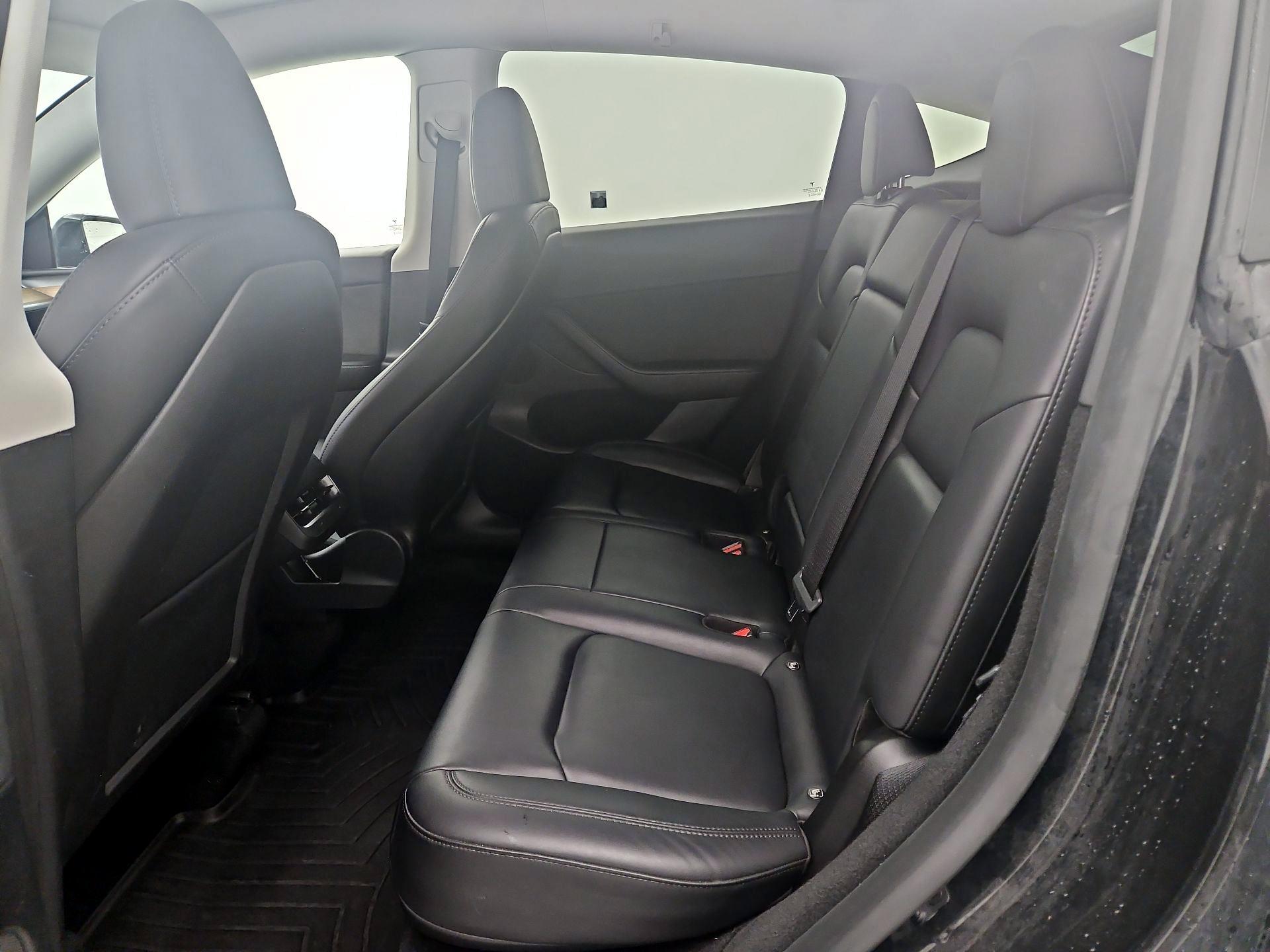 Thumbnail: 2023 Tesla Model Y - 18