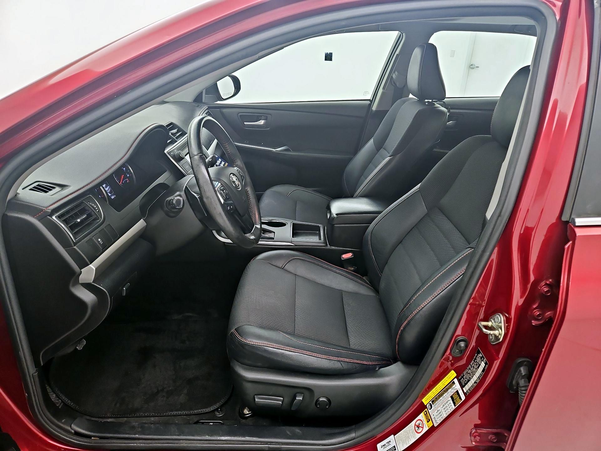Thumbnail: 2017 Toyota Camry - 11