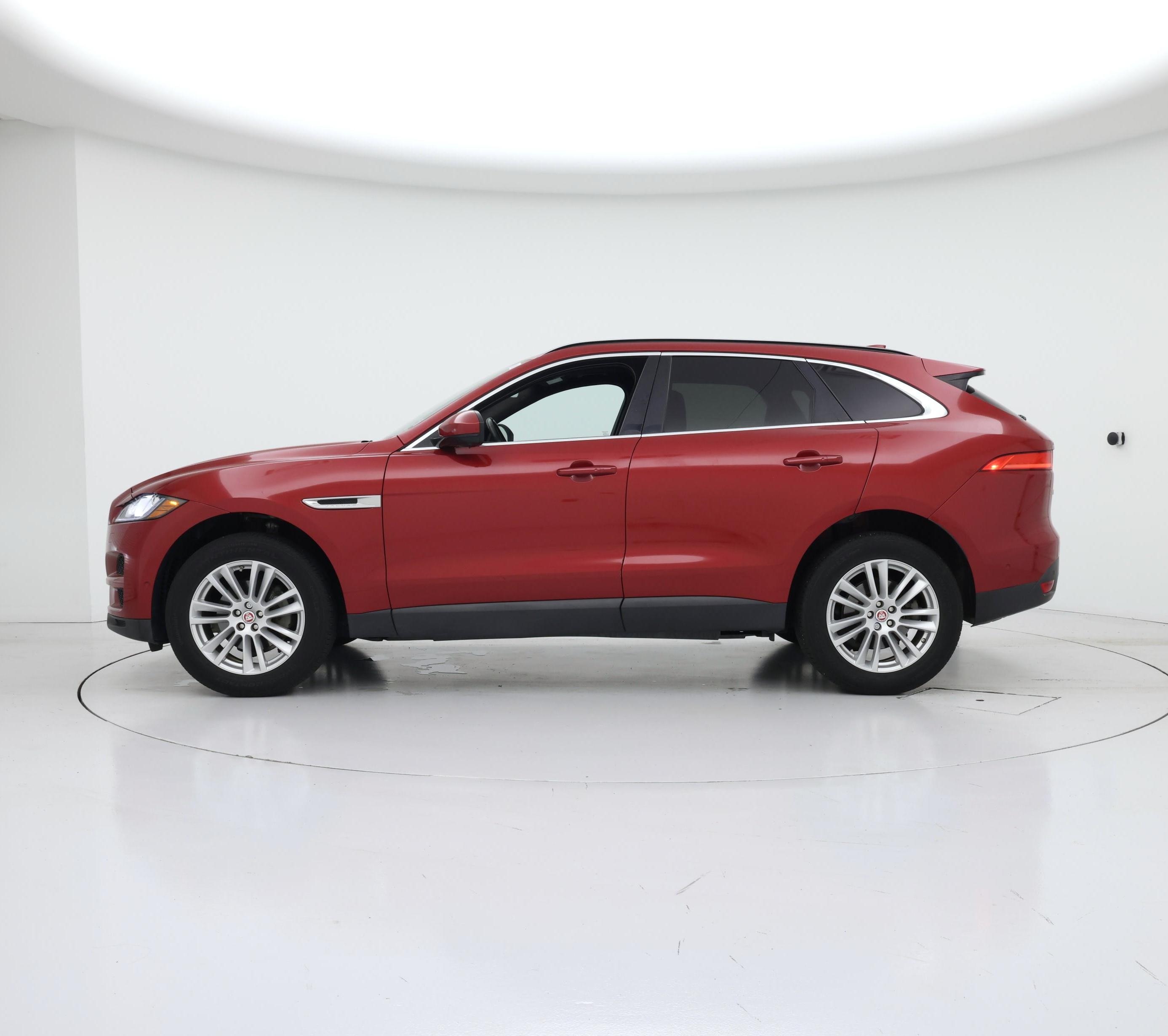 Thumbnail: 2019 Jaguar F-Pace - 3