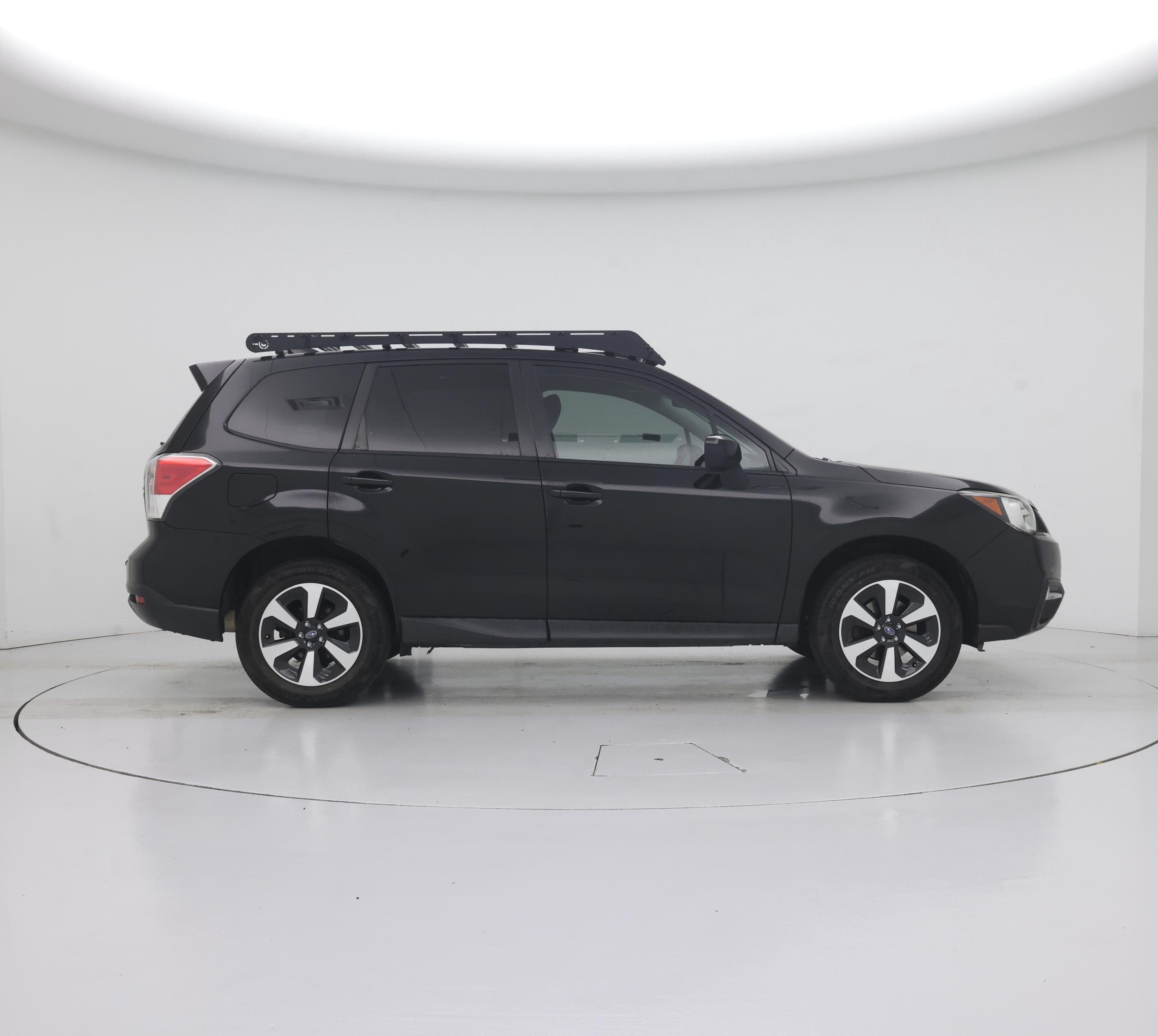 Thumbnail: 2017 Subaru Forester - 7